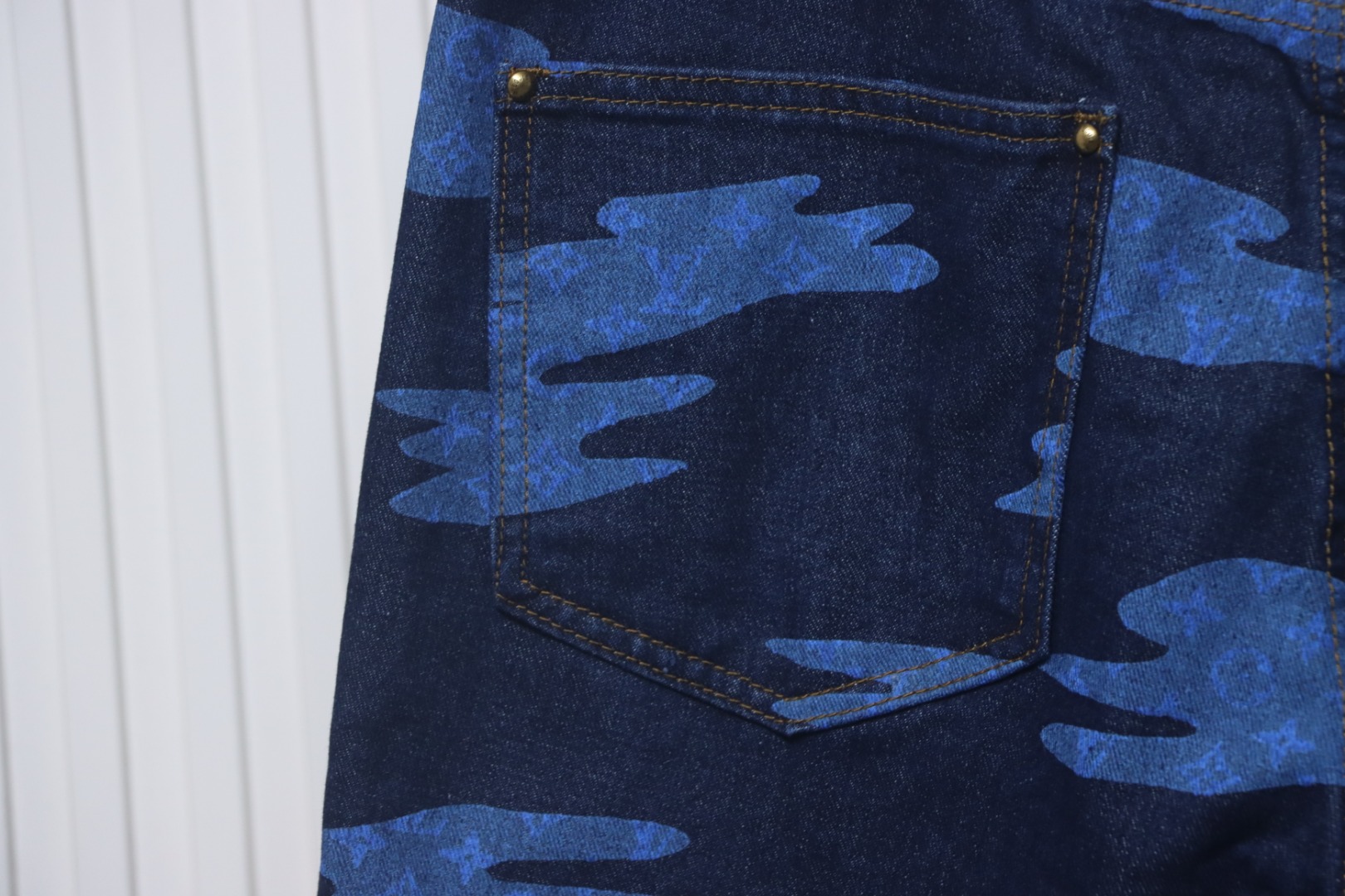 Bstsneaker-Louis Vuitton Denim Shorts 180