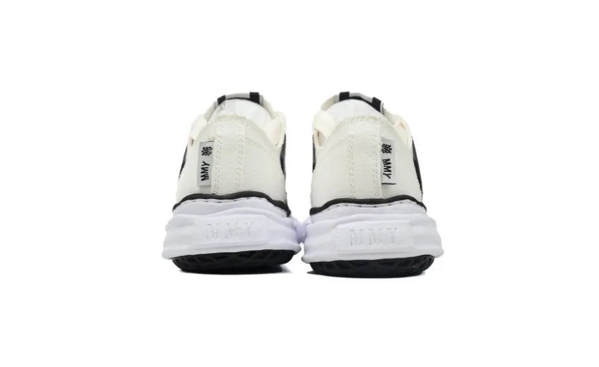 Bstsneaker- Maison Mihara Yasuhiro x AMIRI Skel-Top Low Off White