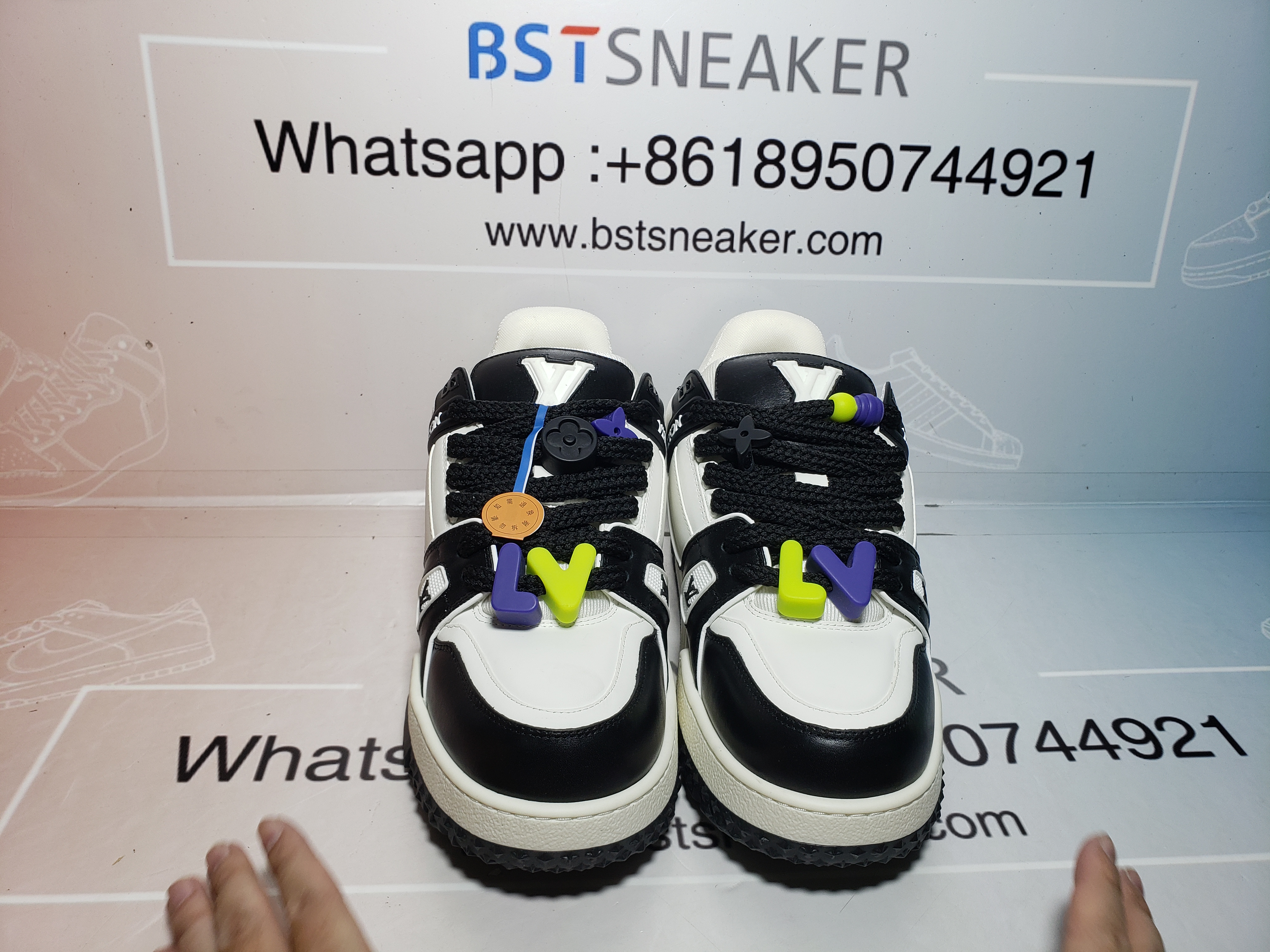 Bstsneaker-Louis Vuitton LV Trainer Black And White 1AB8SD