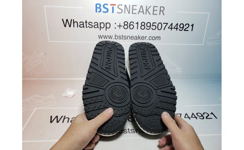 Bstsneaker-Louis Vuitton LV Trainer Black And White 1AB8SD