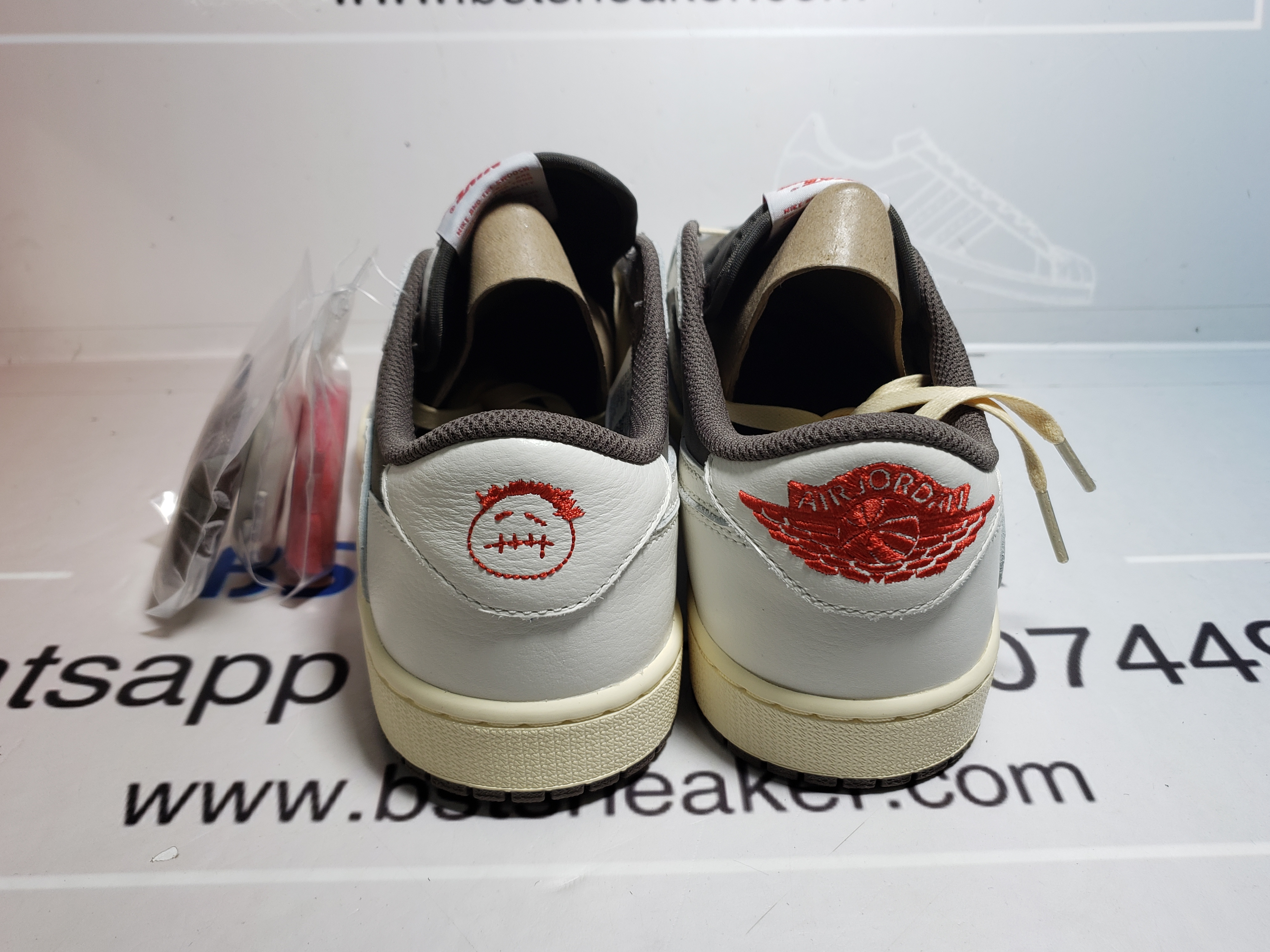 Bstsneaker- Travis Scott x Air Jordan 1 Low Reverse Mocha DM7866-162 