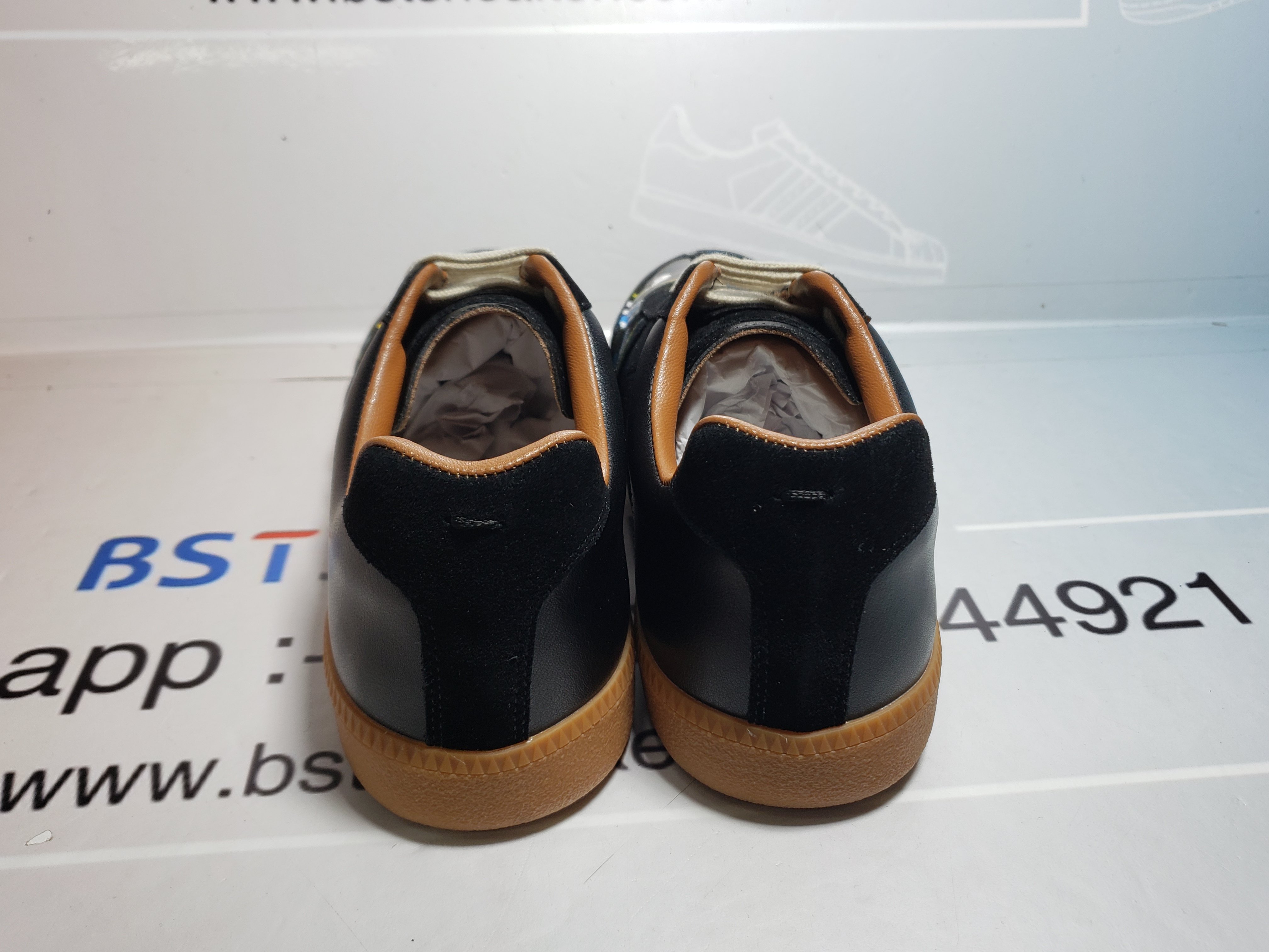 Bstsneaker-Maison Margiela Black Paint Replica Sneakers 