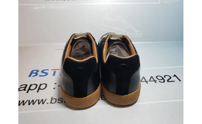 Bstsneaker-Maison Margiela Black Paint Replica Sneakers 