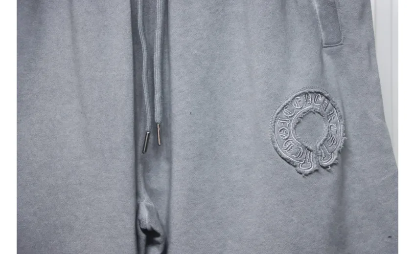 Bstsneaker-Chrome Hearts Distressed Embroidered Shorts 120