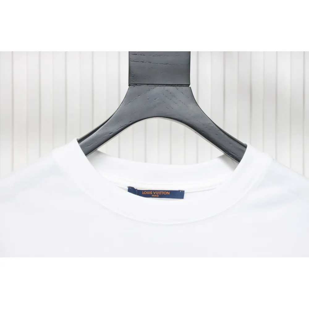 Bstsneaker- Louis Vuitton Embossed T-shirt White120