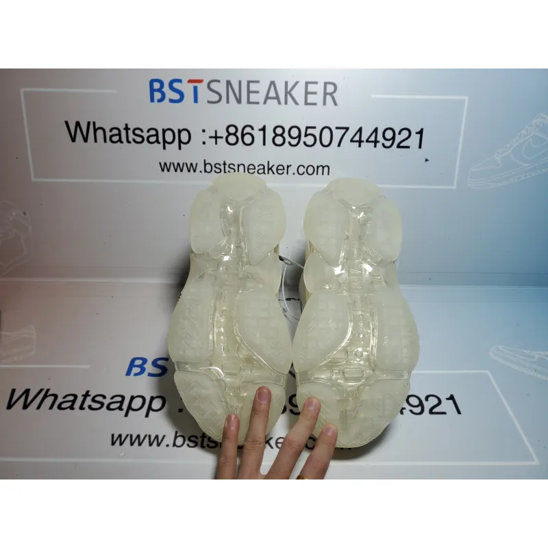 Bstsneaker- Balenciaga Triple S White 544351 W09E1 9000 