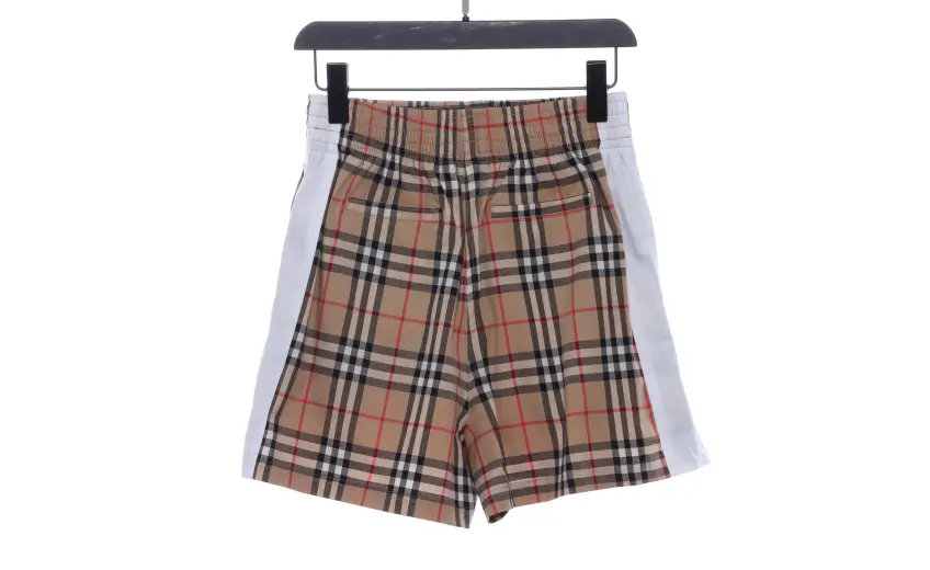 Bstsneaker- Burberry Classic vintage plaid patchwork webbing shorts 150