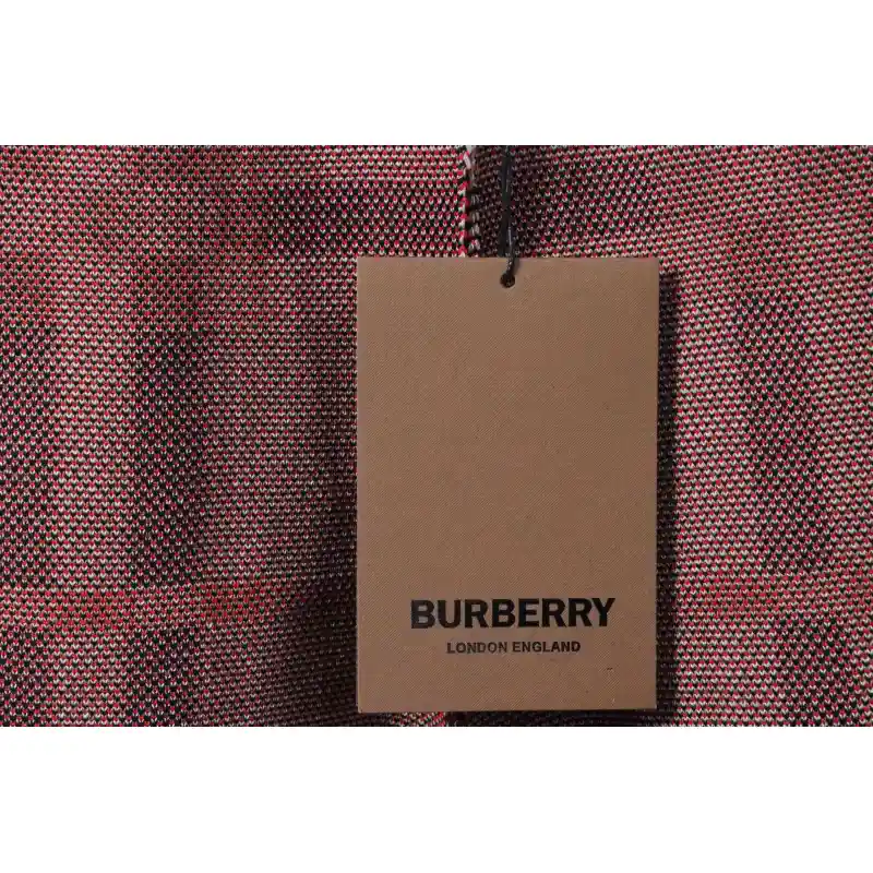 Bstsneaker- Burberry Classic Check Knit Shorts 100