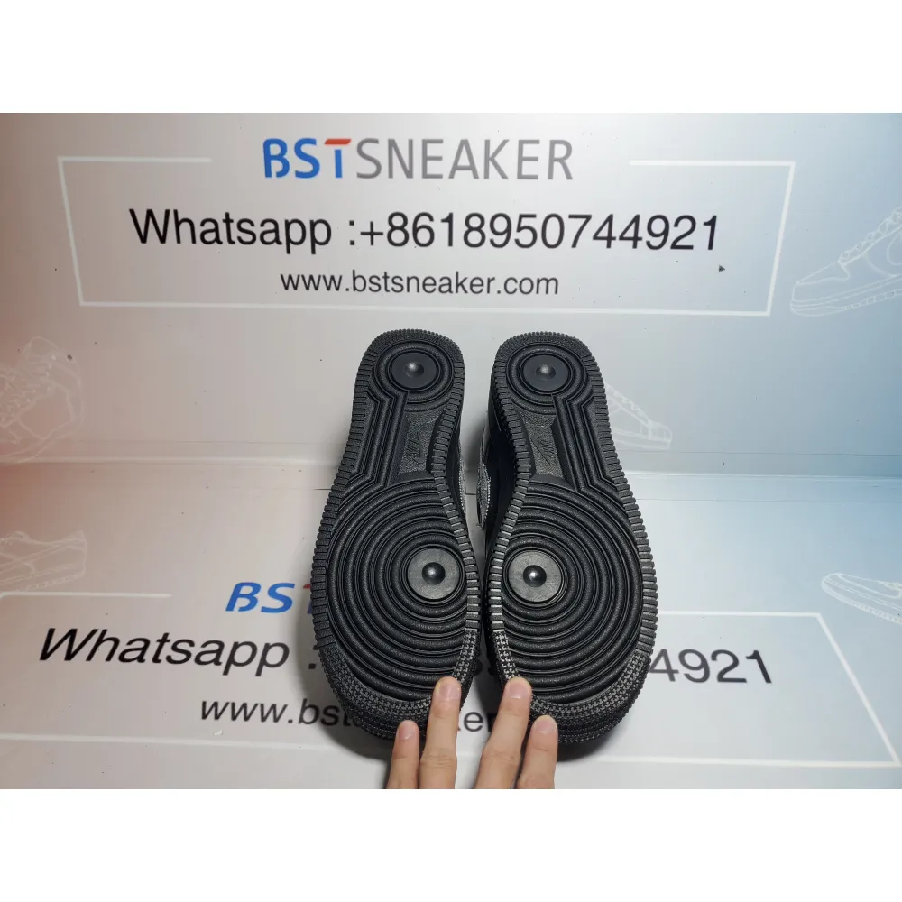 Bstsneaker- Nike Air Force 1 Low '07 Off-White MoMA AV5210-001 