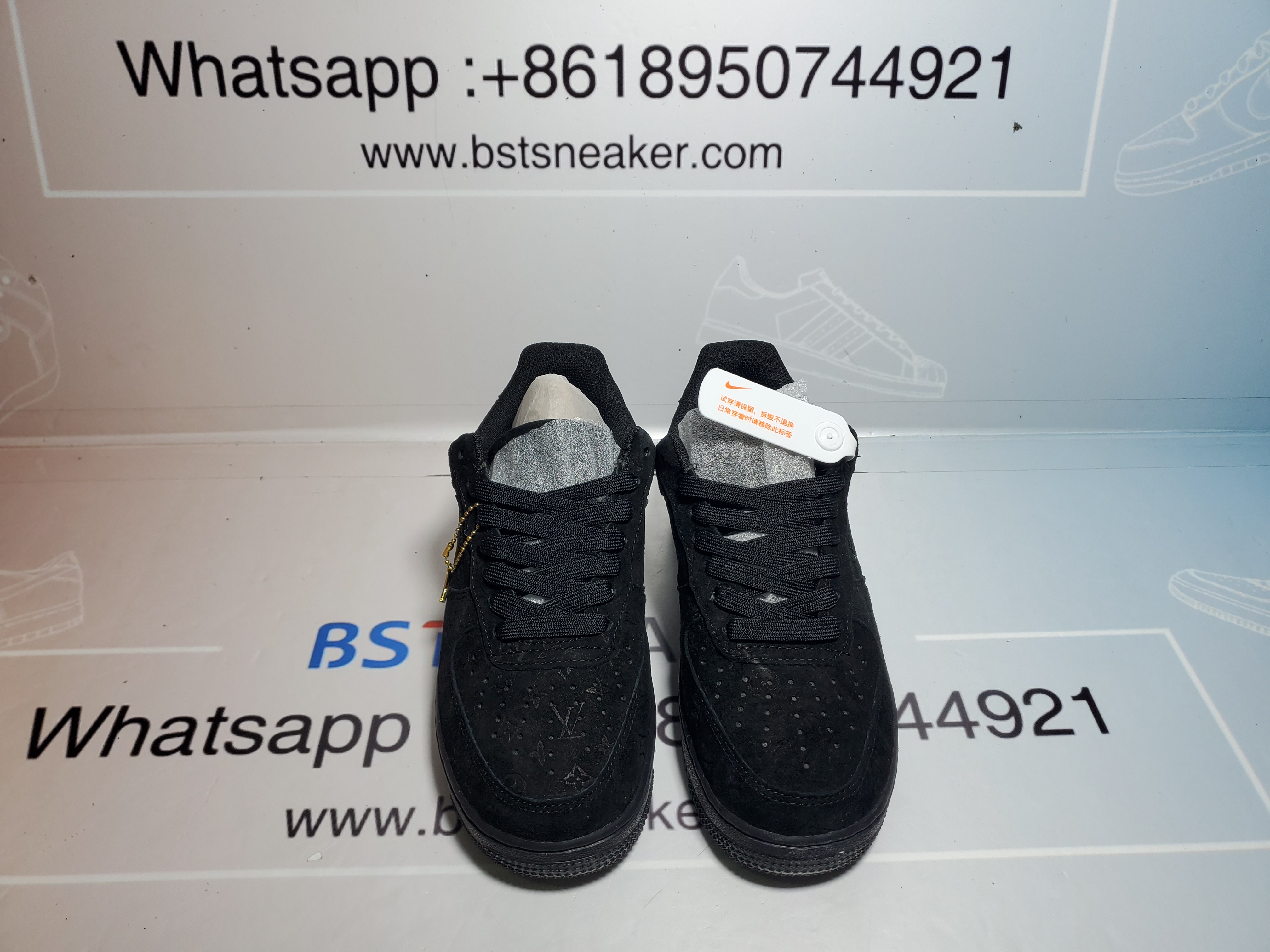 Bstsneaker-Louis Vuitton LV Trainer x Nike Air Force 1 All Black 1A9VD7 