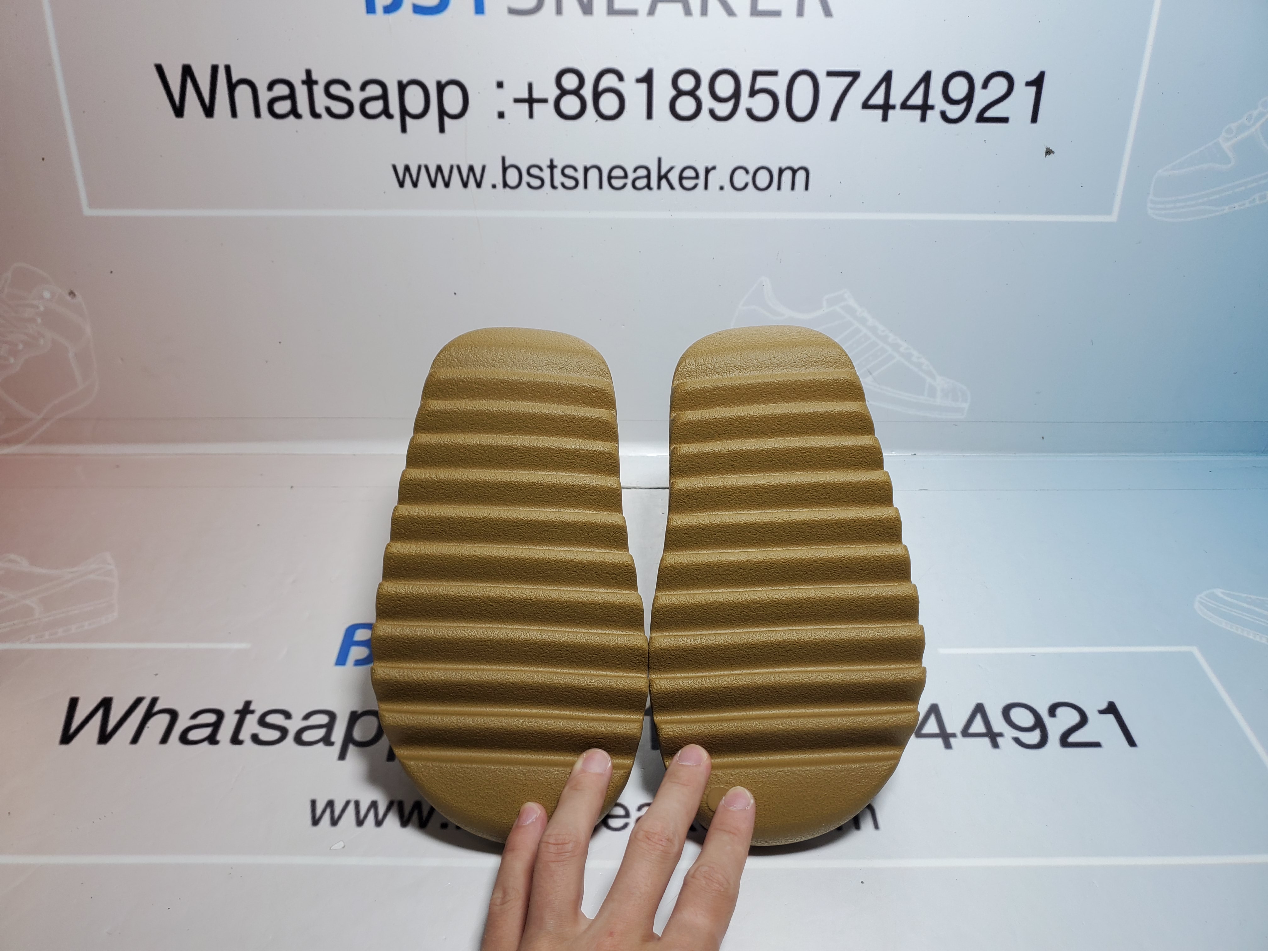 Bstsneaker-Adidas Yeezy Slide Ochre GW1931