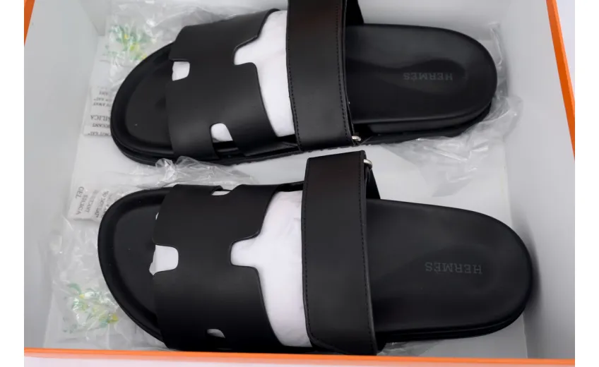 Bstsneaker- HERMES Chypre Sandal Black Slippers H222100Z 02340