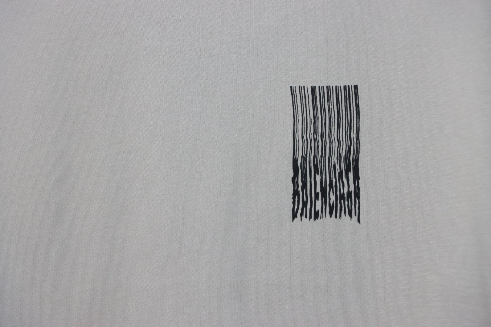 Bstsneaker- Balenciaga Fringed Waterfall Print T-shirt 110