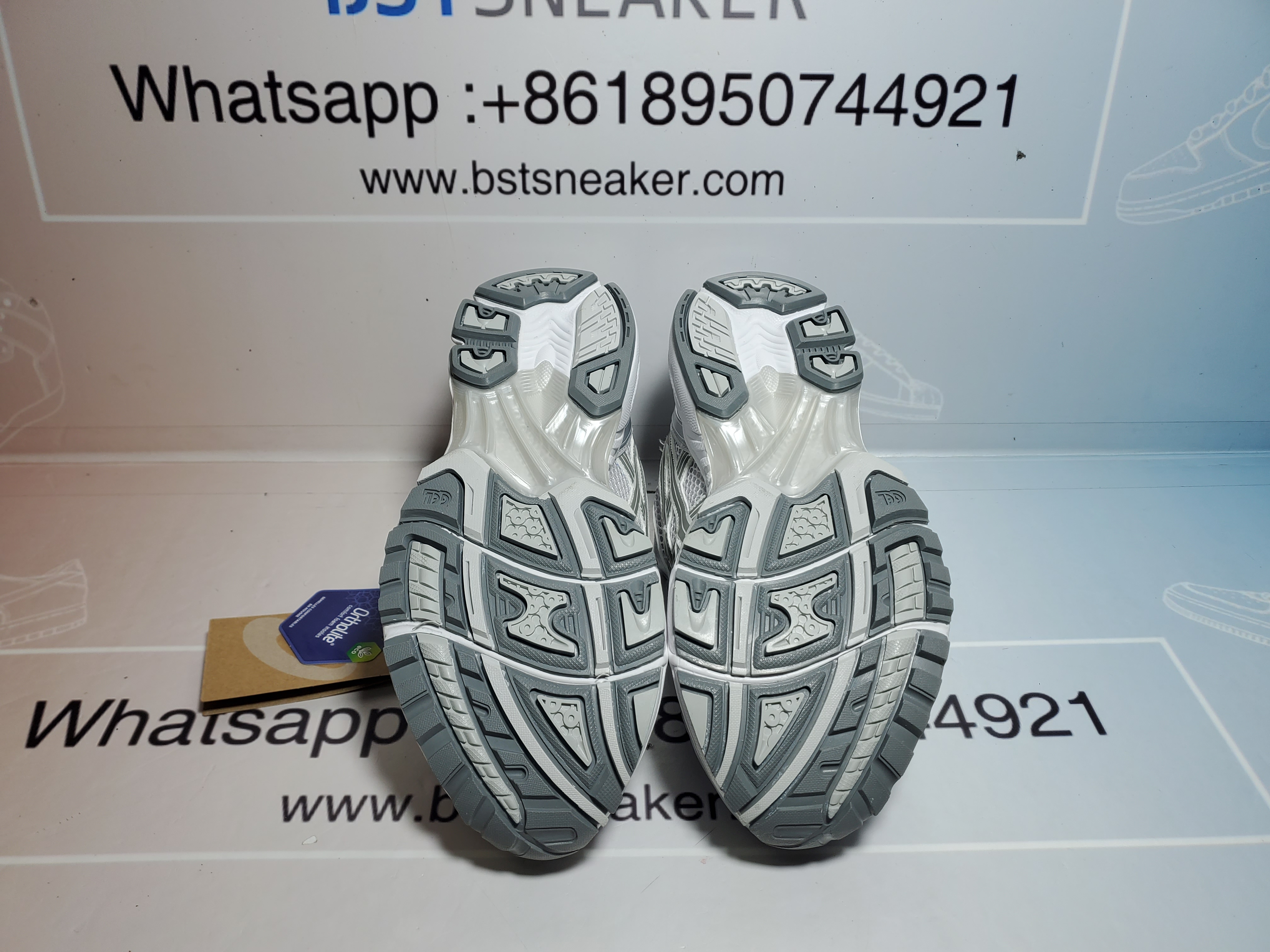 Bstsneaker-Asics Gel Kayano 14 'Cloud Grey Clay' 1202A056-021