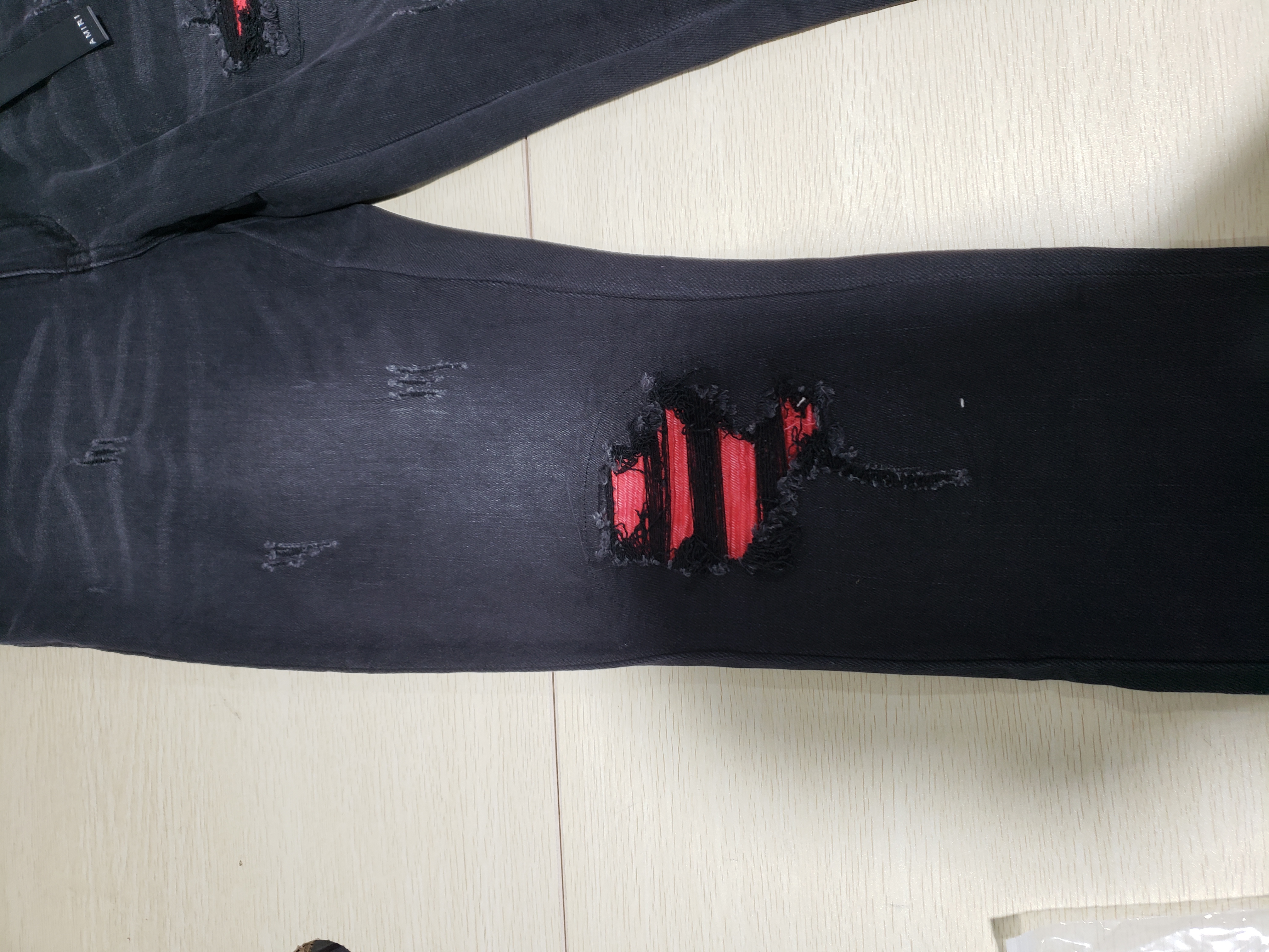 Bstsneaker-AMIRI pink ripped jeans 200