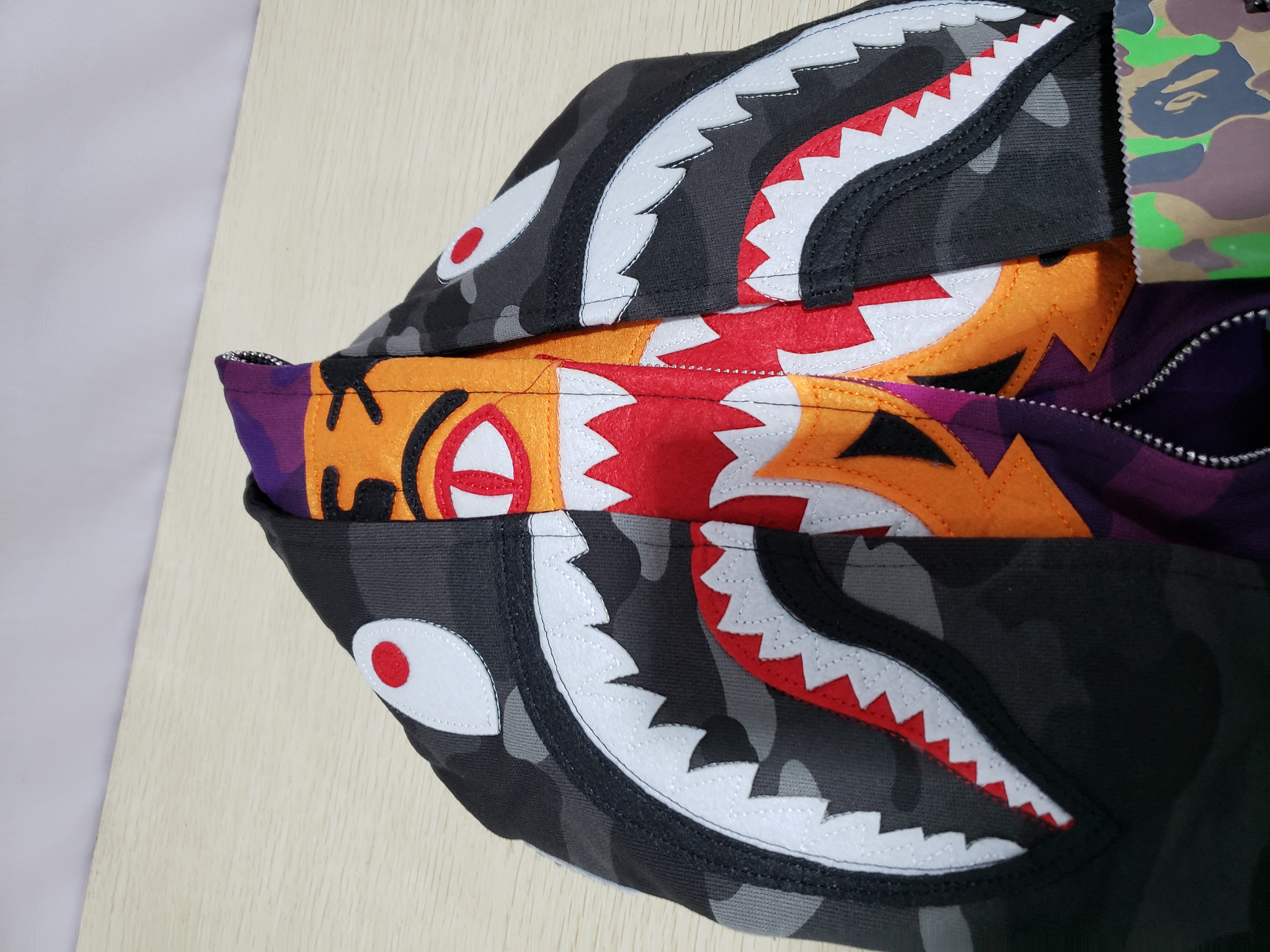 Bstsneaker-BAPE City Camo Shark WGM Full-Zip Hoodie (FW18) Dark Grey