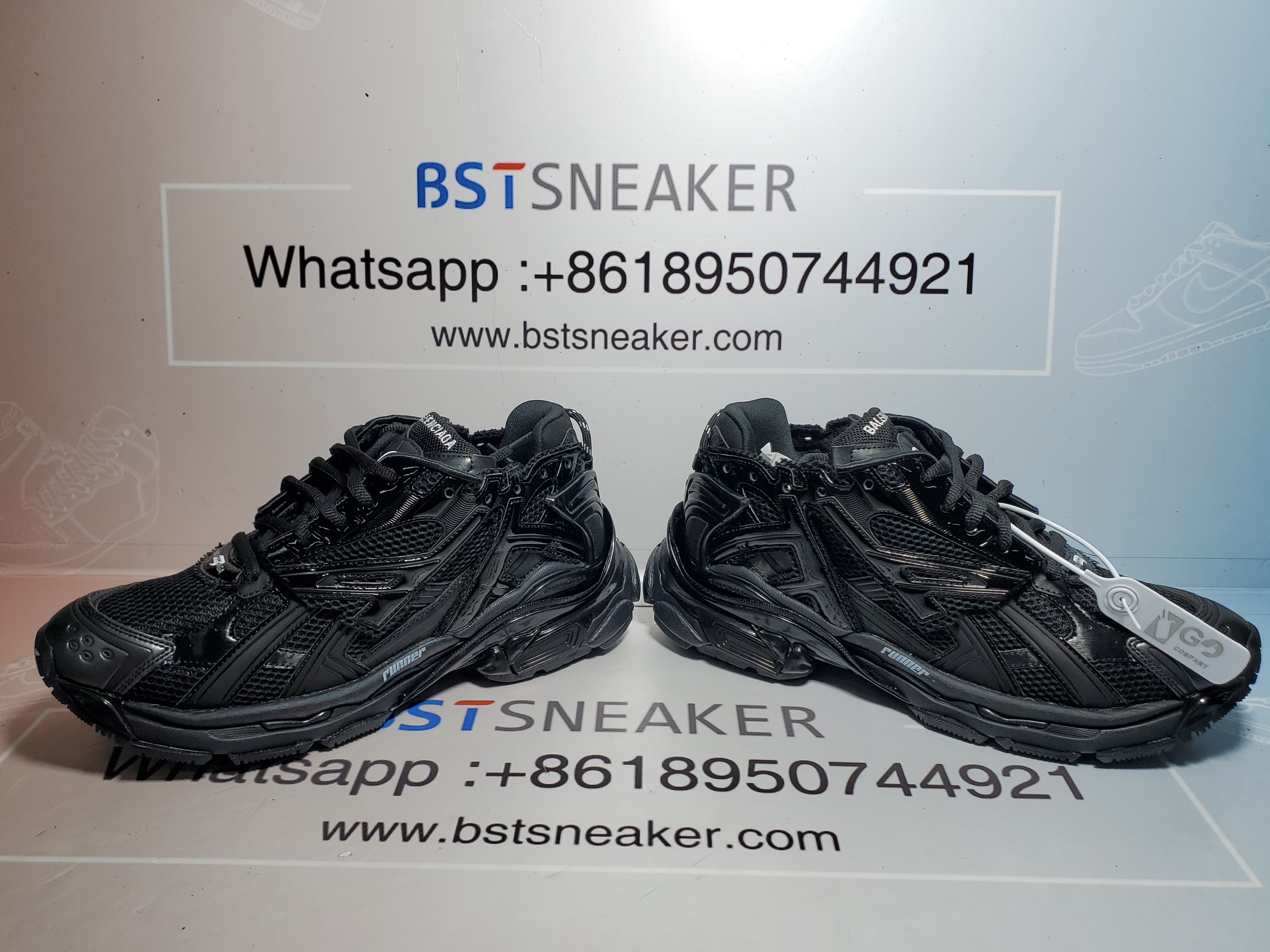 Bstsneaker-Balenciaga Runner Matte Black 2.0