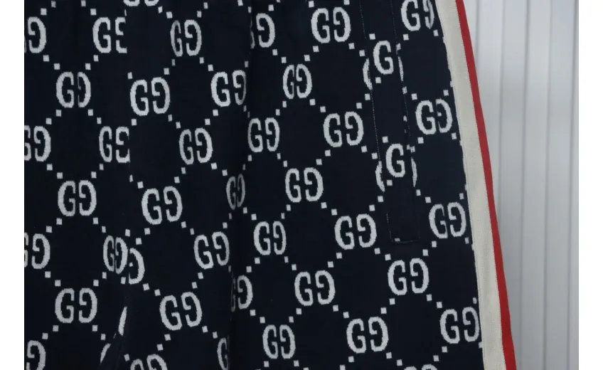 Bstsneaker- Gucci Blue Side Contrast Striped Shorts150