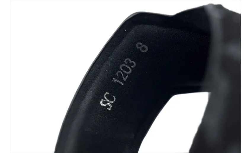 Bstsneaker- Louis Vuitton Oasis Black Cloth Slippers