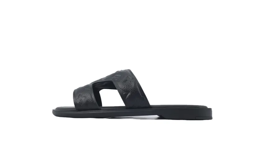 Bstsneaker- Louis Vuitton Oasis Black Embossing Slippers