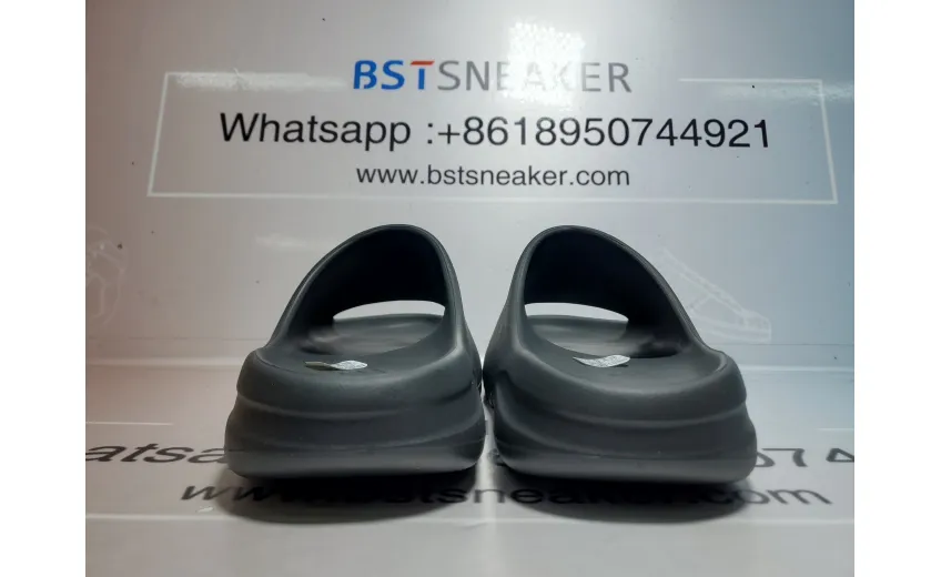 Bstsneaker-Adidas Yeezy Slide Onyx HQ6448
