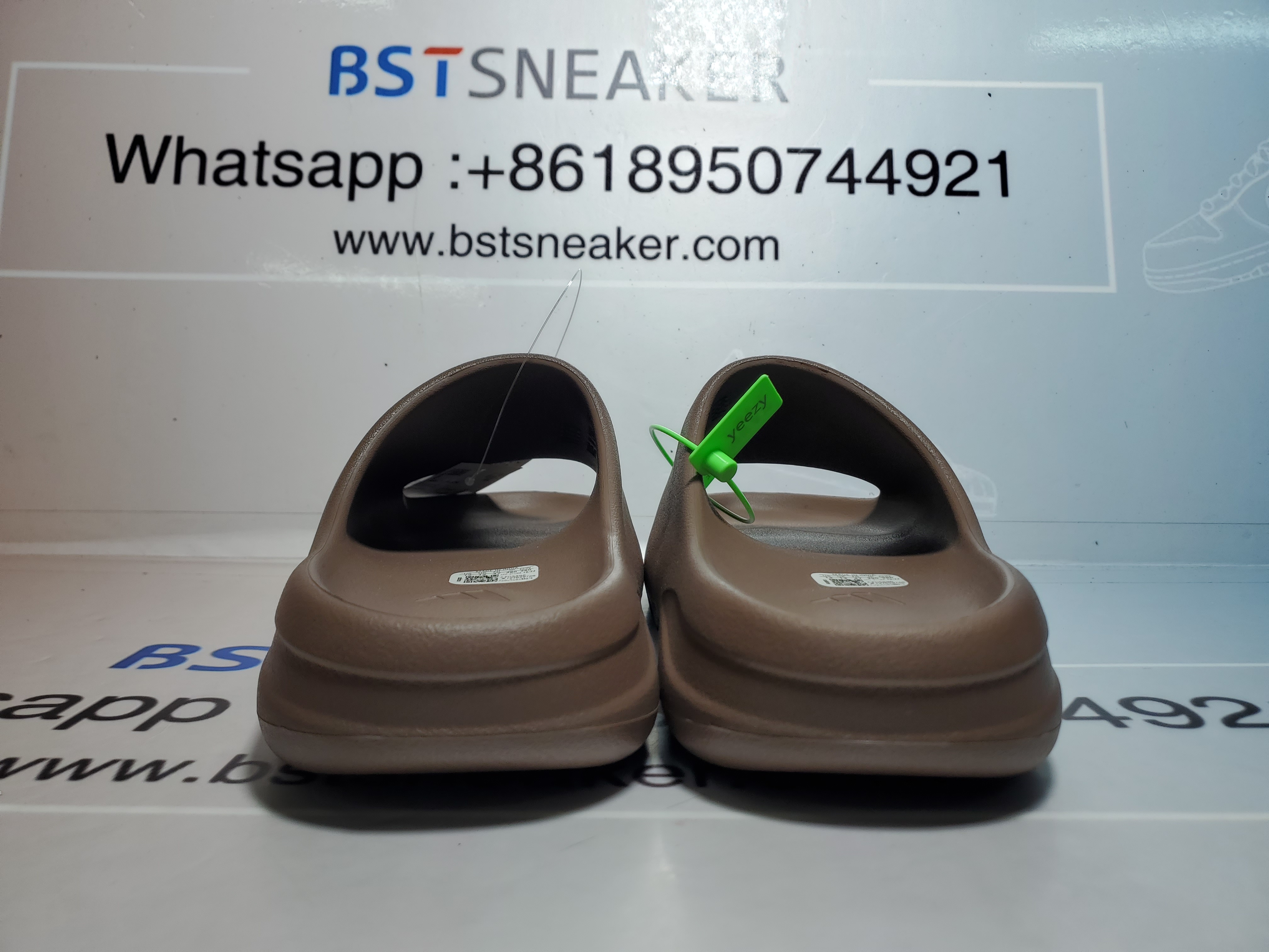 Bstsneaker-Adidas Yeezy Slide Flax FZ5896