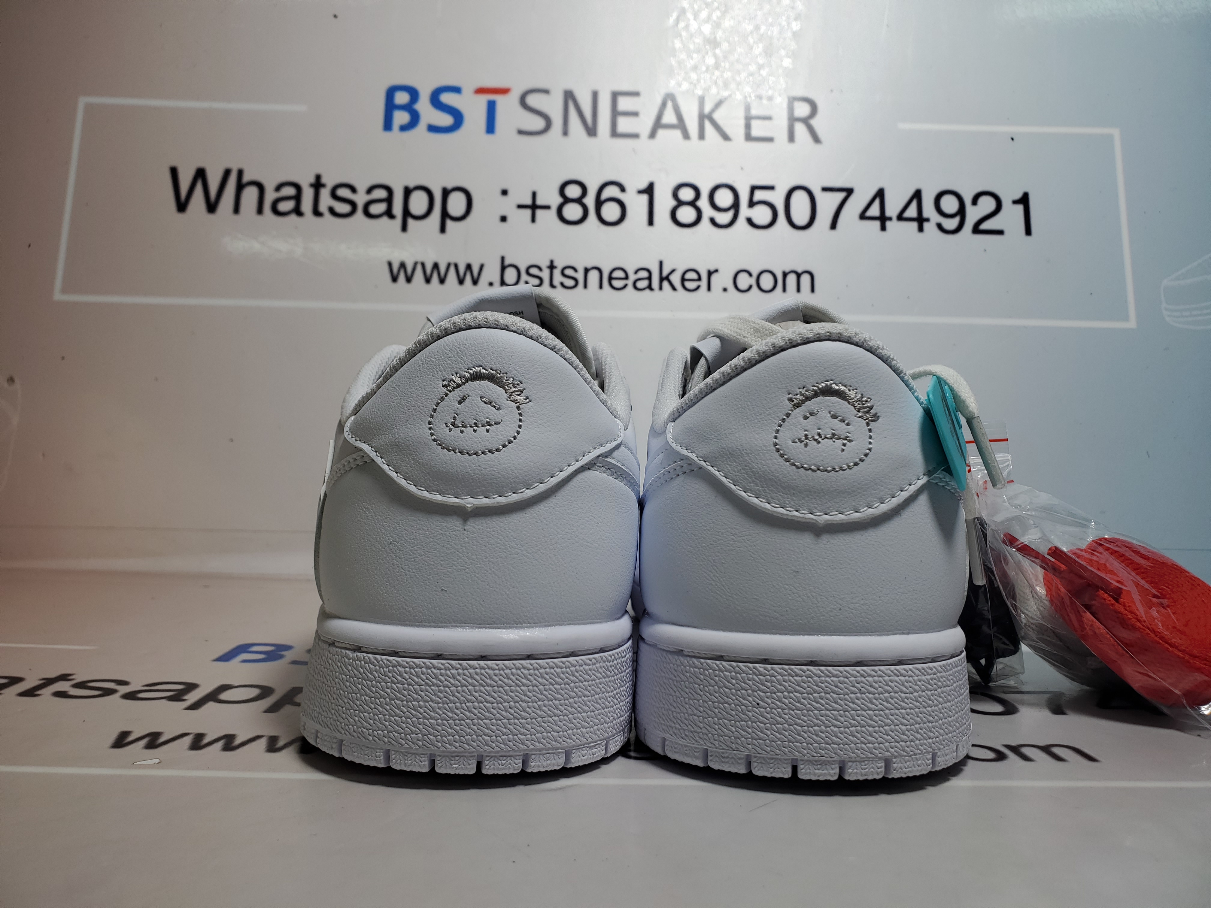 Bstsneaker-Jordan 1 Retro Low OG SP Travis Scott Michael Rubin White Party TD1228-111