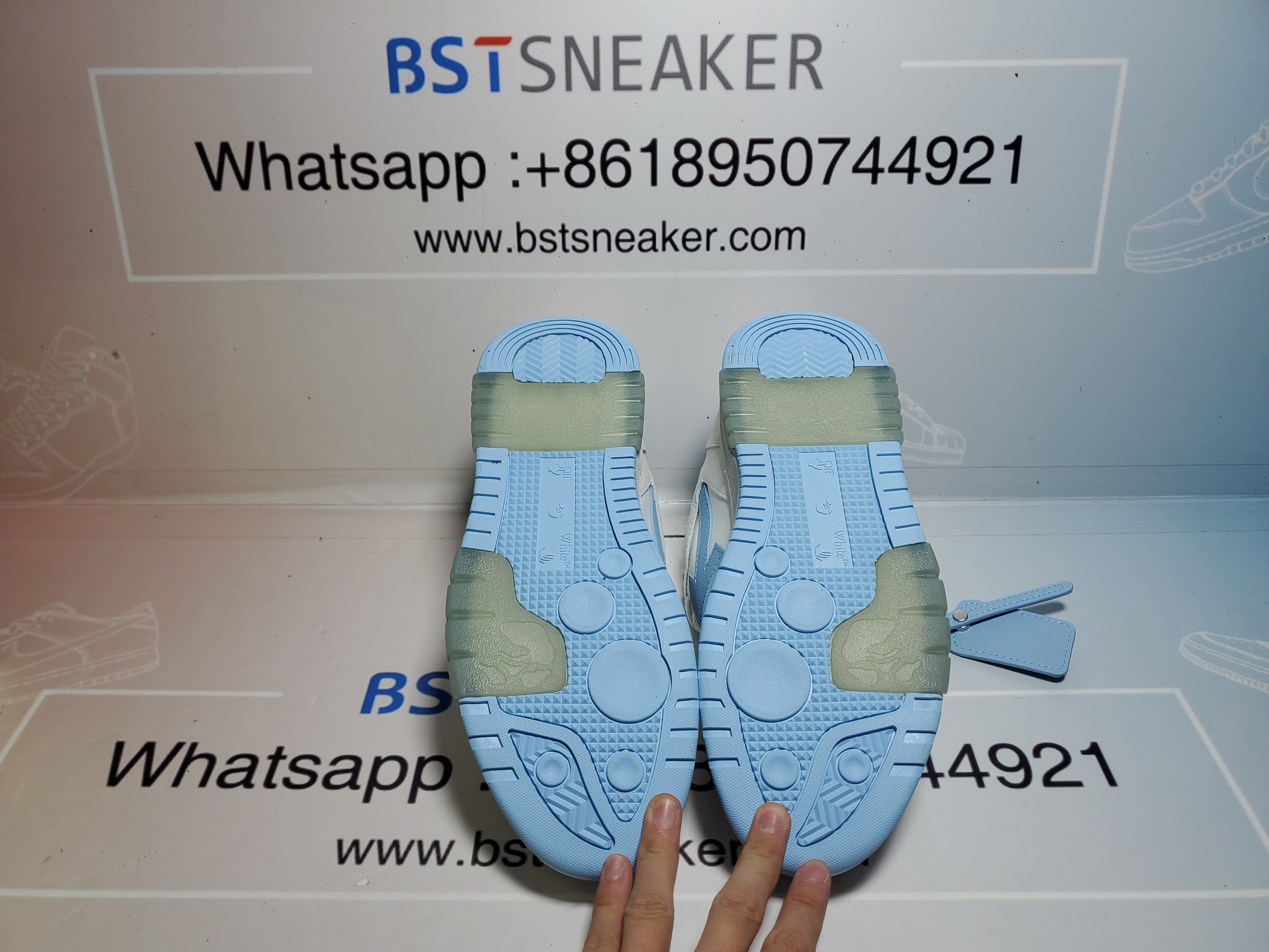 Bstsneaker-OFF WHITE Out Of Office Sky Blue And White OMIA189 C99LEA00 10145