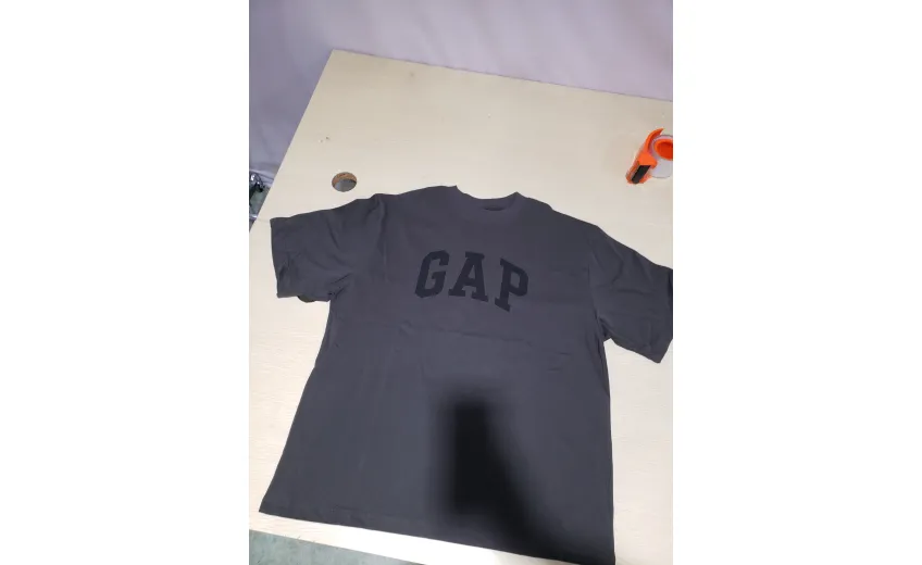 Bstsneaker-Yeezy Gap Engineered by Balenciaga Dove 3/4 Sleeve T-shirt Grey