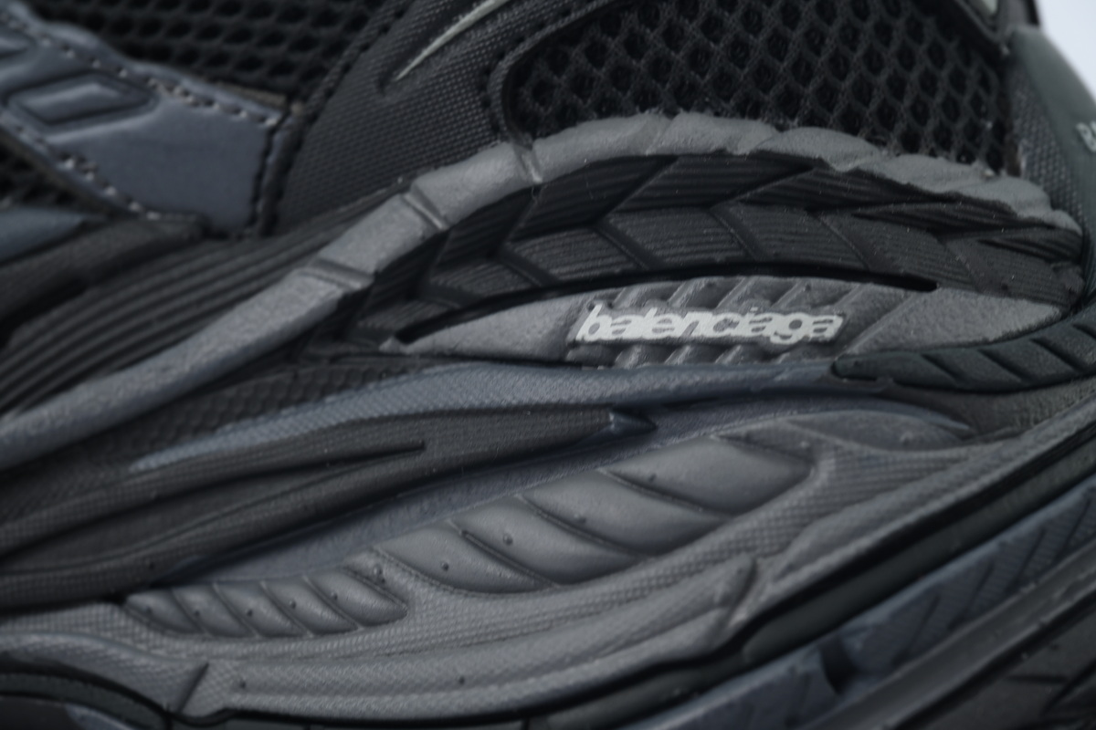 Bstsneaker- Balenciaga  Platform Reduced Sneaker in Dark Grey