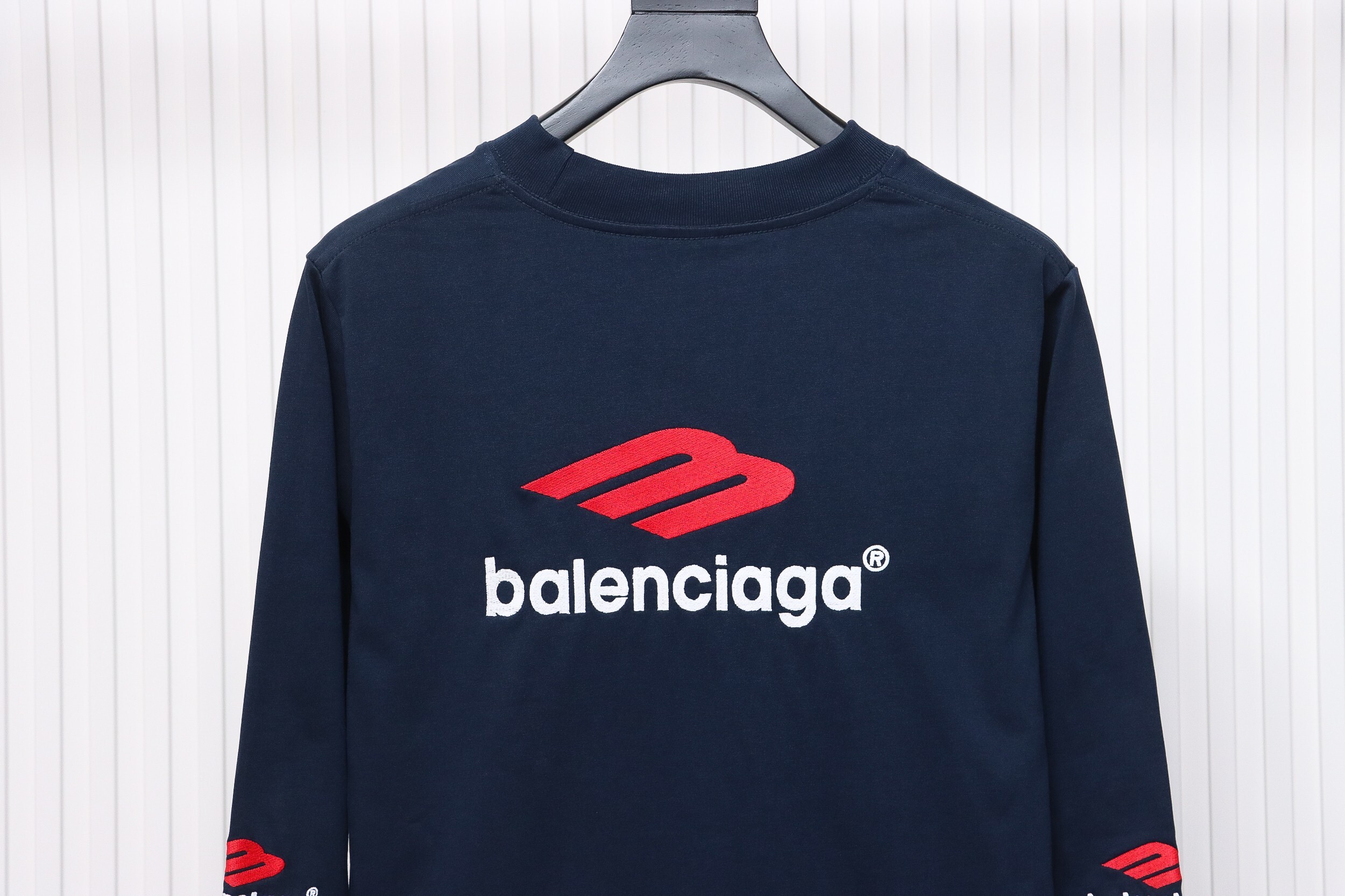 Bstsneaker-Balenciaga Logo Embroidered Long Sleeves 220