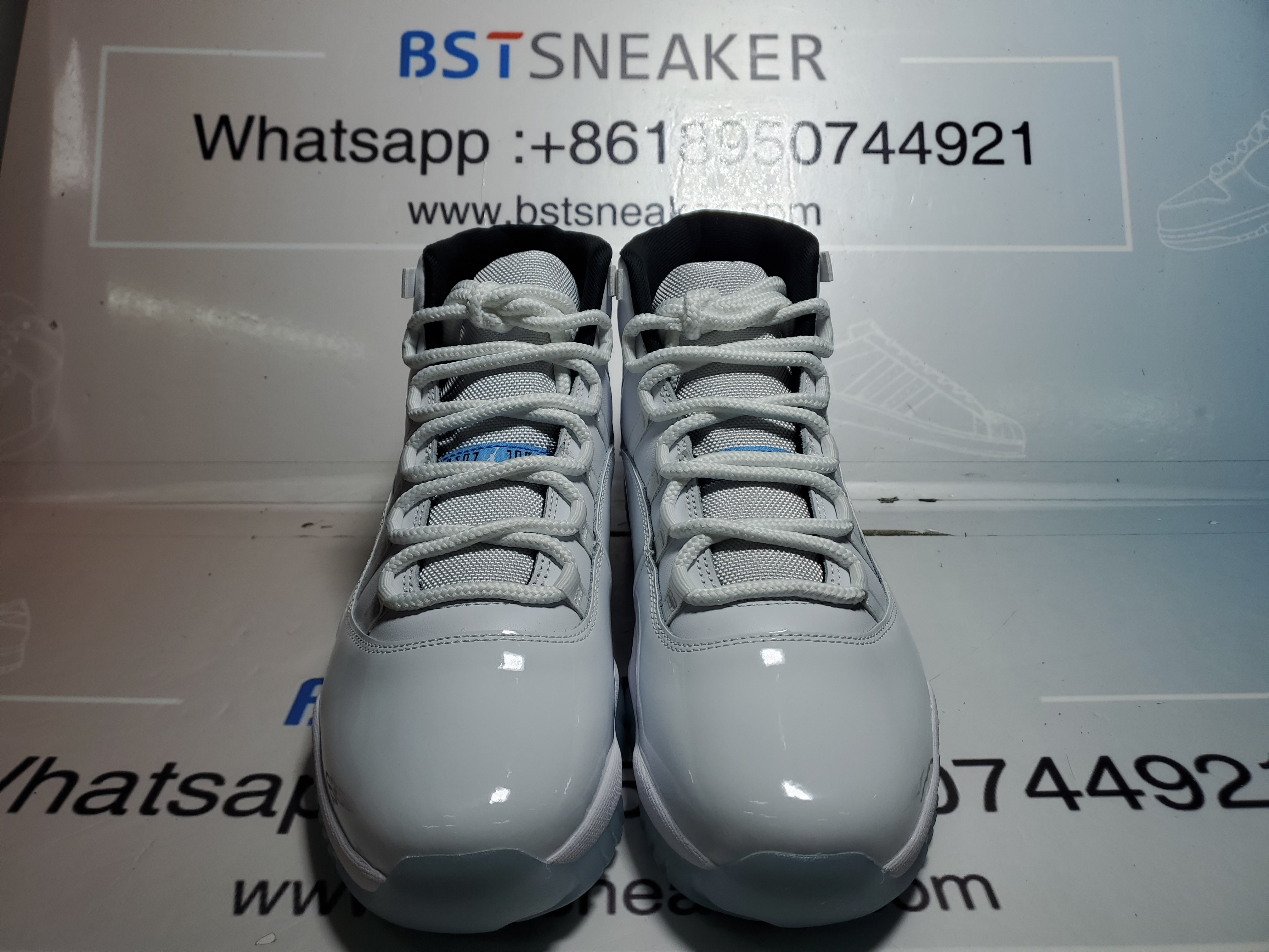 Bstsneaker- Air Jordan 11 Retro 'Columbia / Legend Blue' CT8012-104 