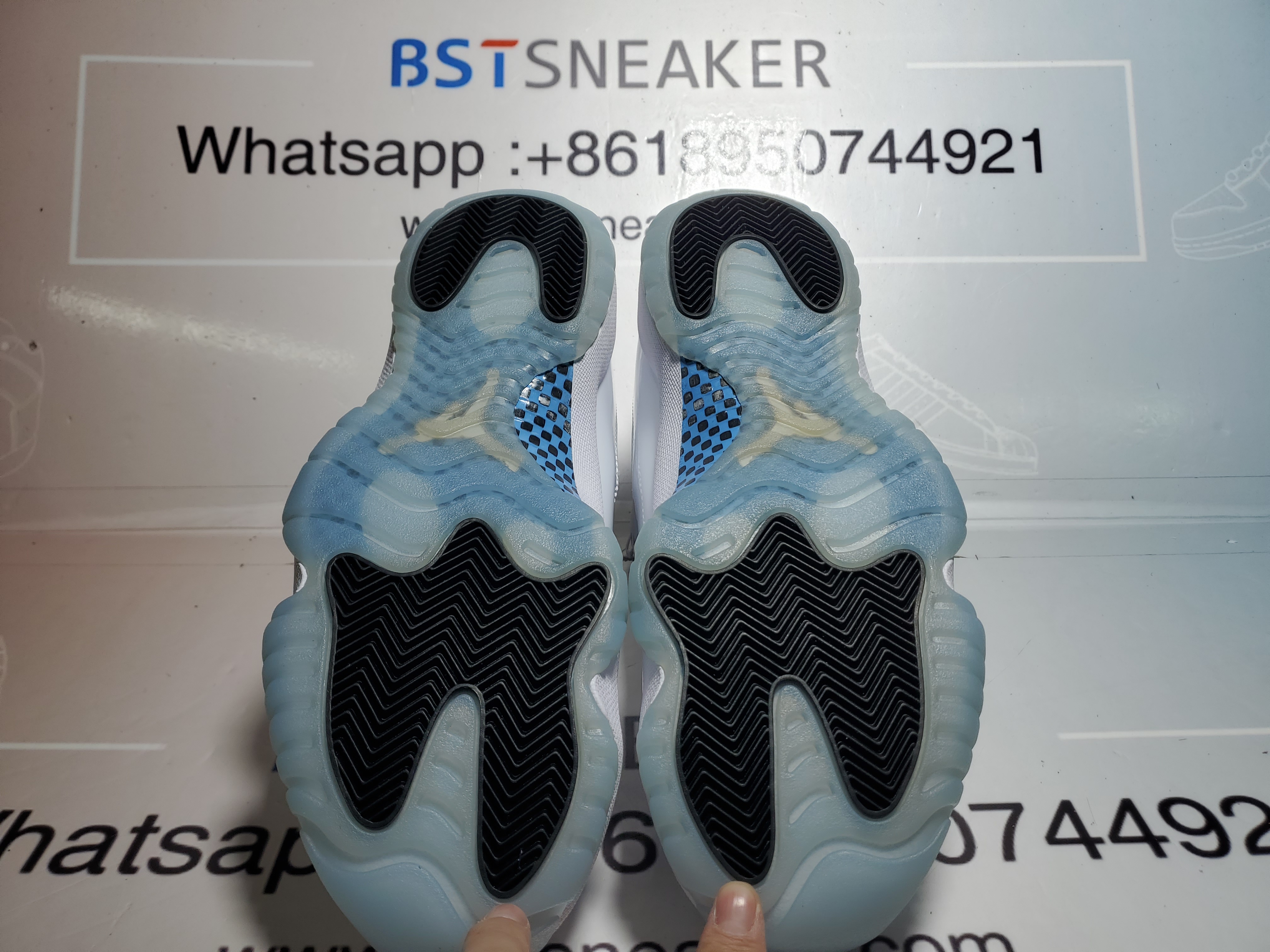 Bstsneaker- Air Jordan 11 Retro 'Columbia / Legend Blue' CT8012-104 
