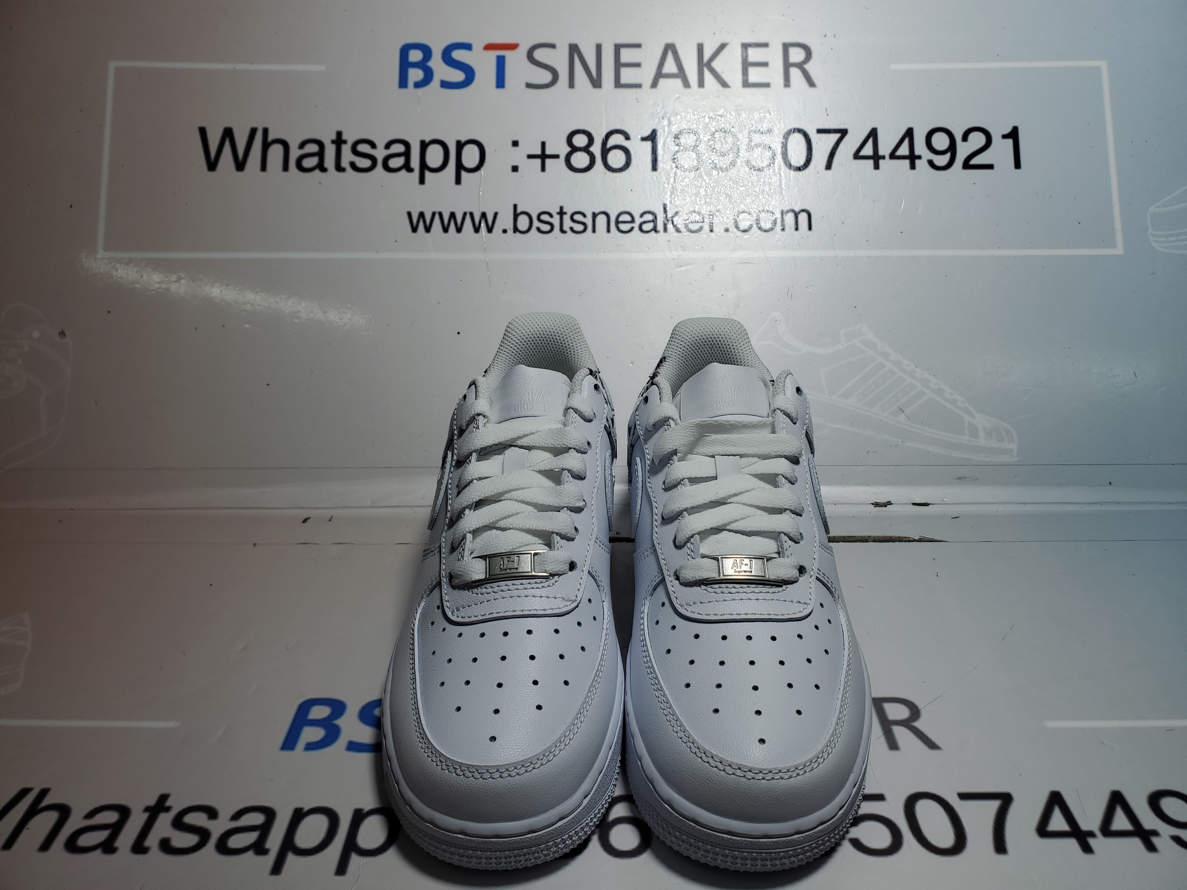 Bstsneaker-Supreme x Comme des Garçons SHIRT x Nike Air Force 1 Low 'Eyes' 923044-100