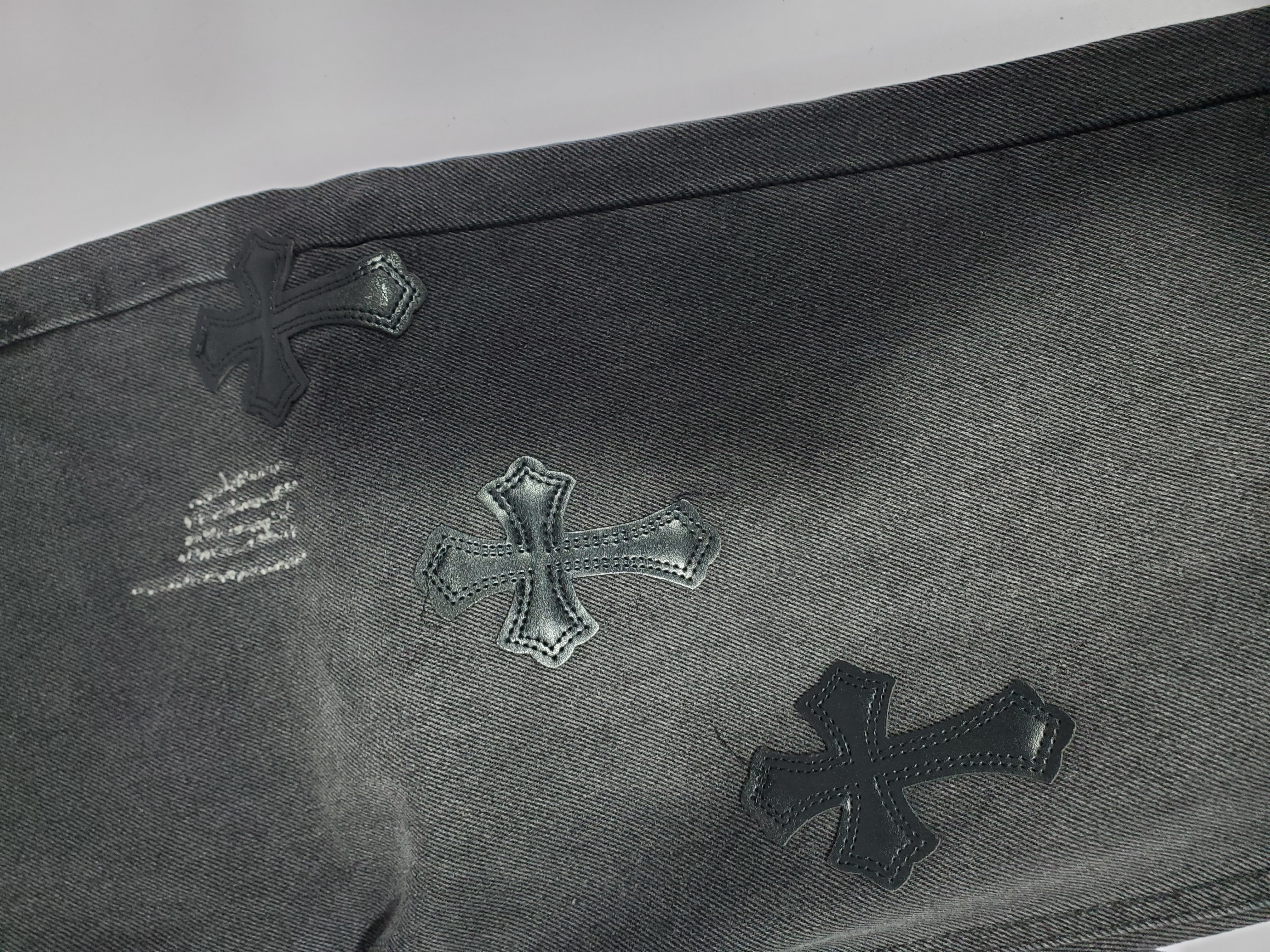Bstsneaker-Chrome Hearts Leather Cross Denim Jeans  All Black 200