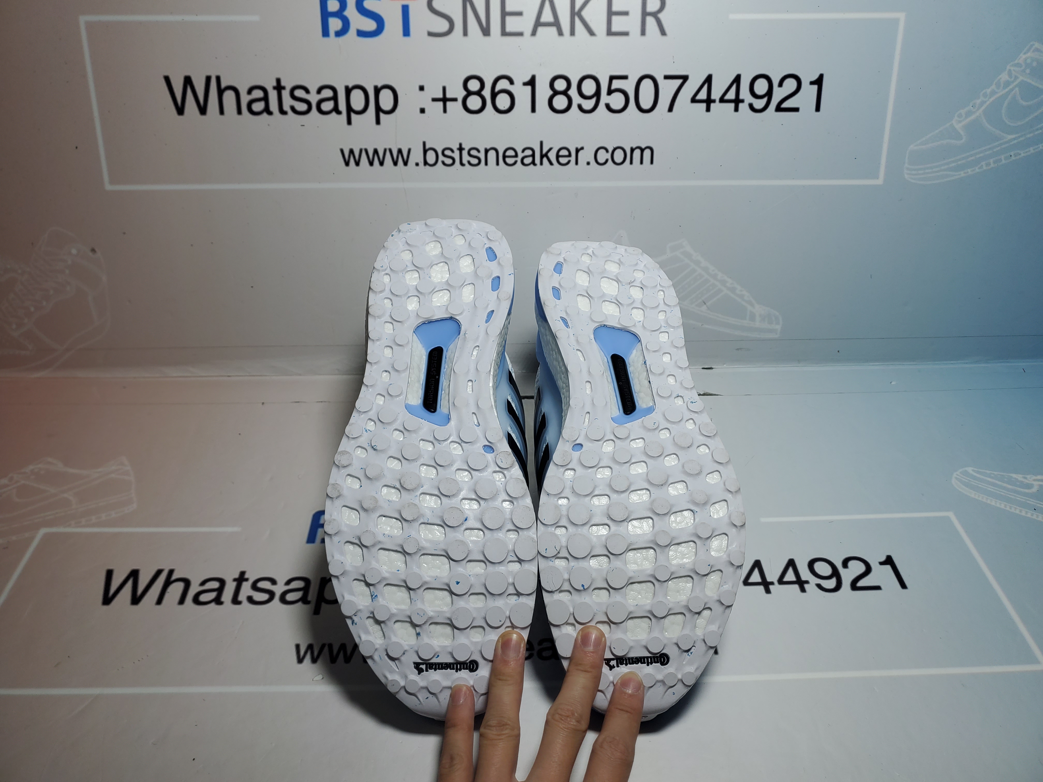 Bstsneaker- Adidas Ultra Boost 4.0 Game of Thrones White Walkers EE3708 