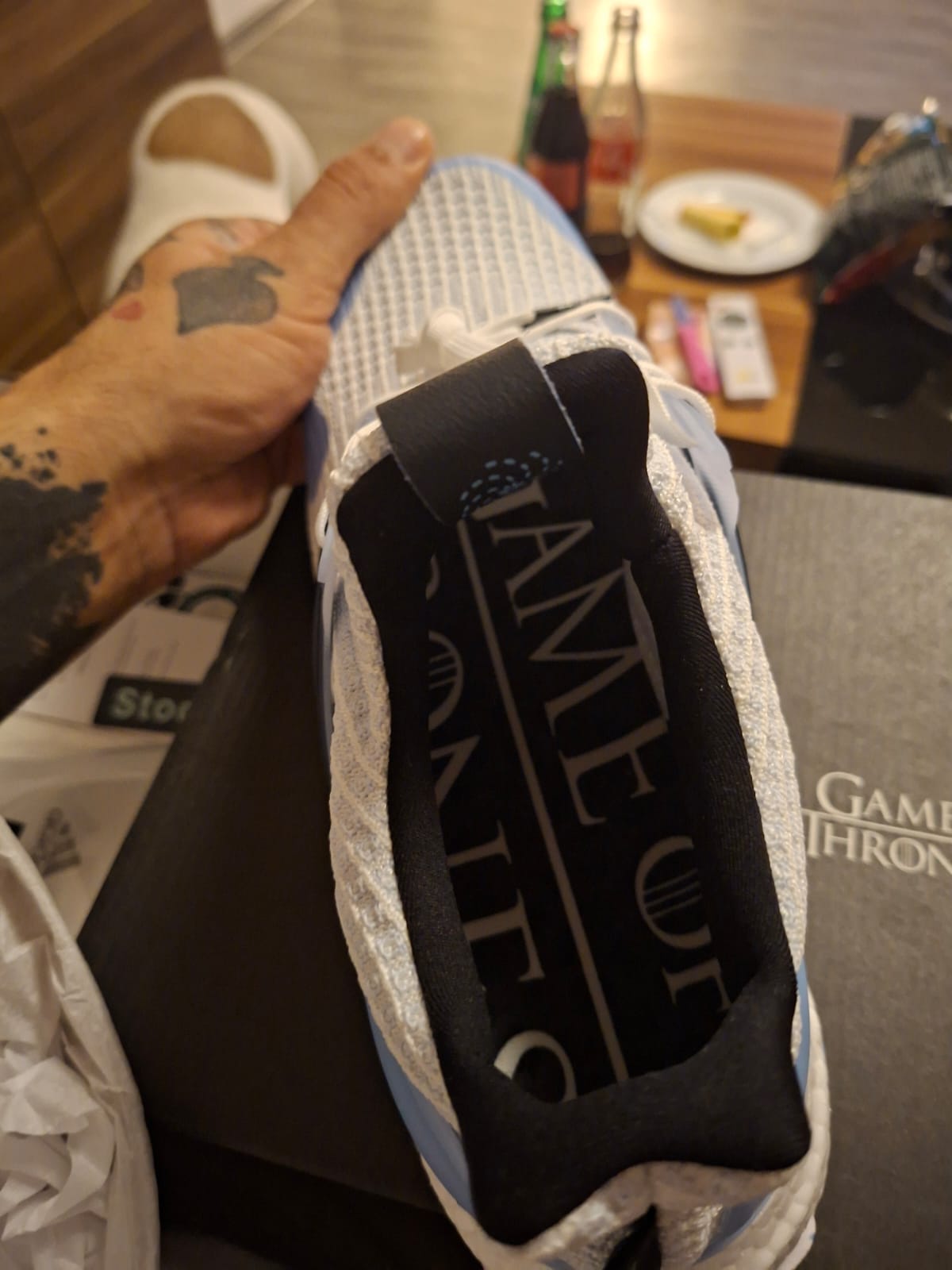 Bstsneaker- Adidas Ultra Boost 4.0 Game of Thrones White Walkers EE3708 