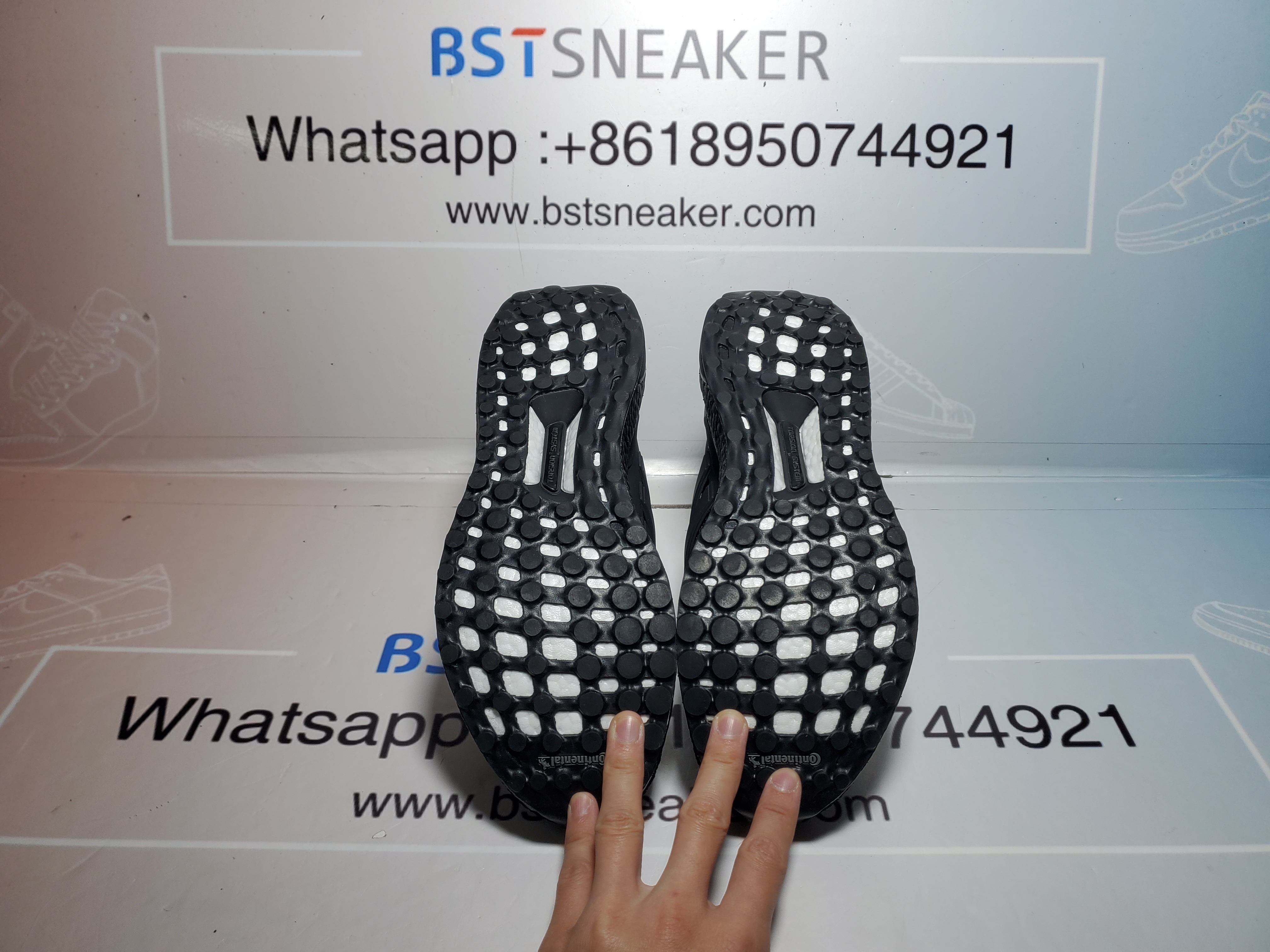 Bstsneaker-Adidas Ultra Boost 4.0 Triple Black EH1420