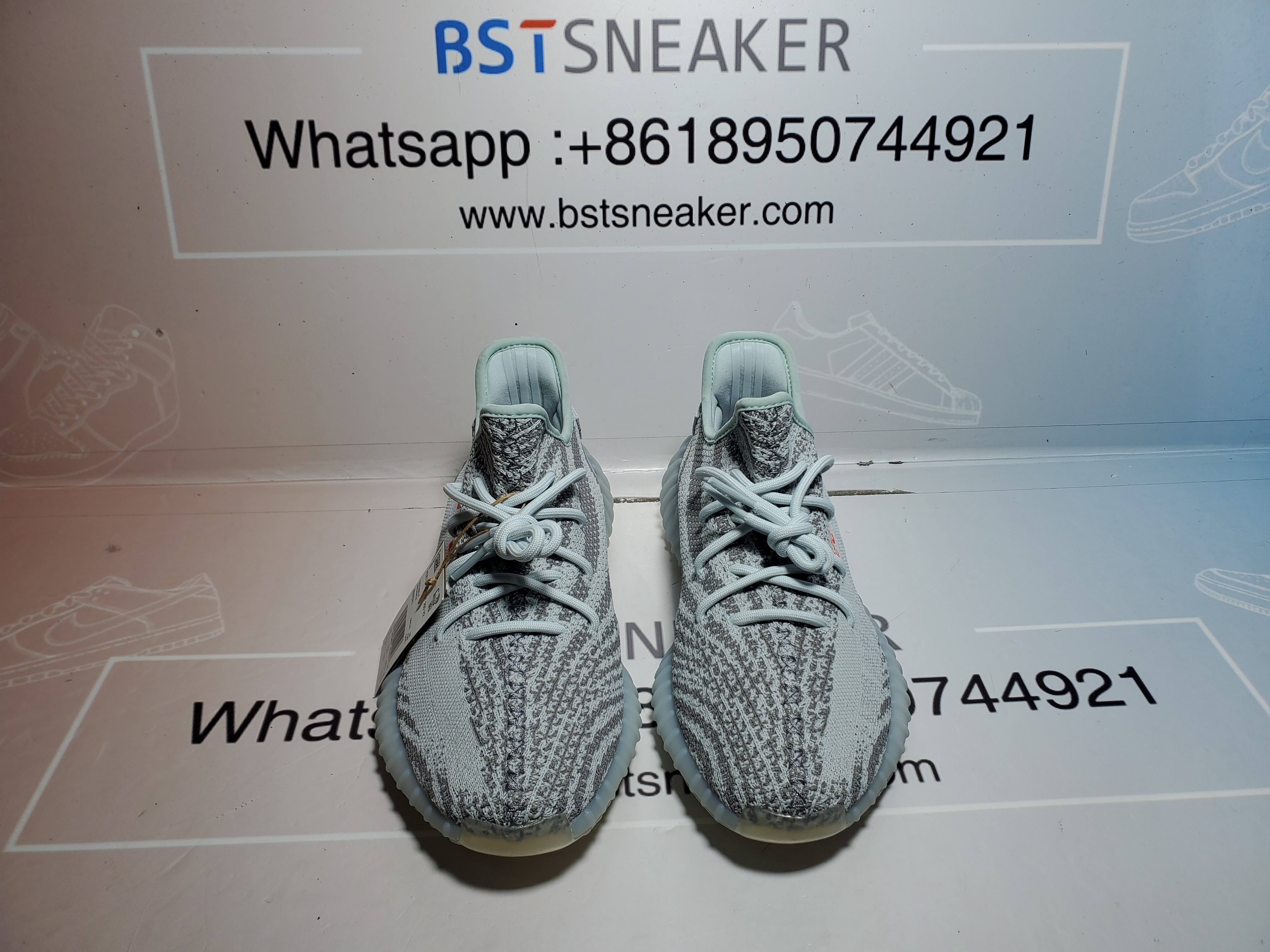 Bstsneaker- Adidas Yeezy Boost 350 V2 Blue Tint B37571 