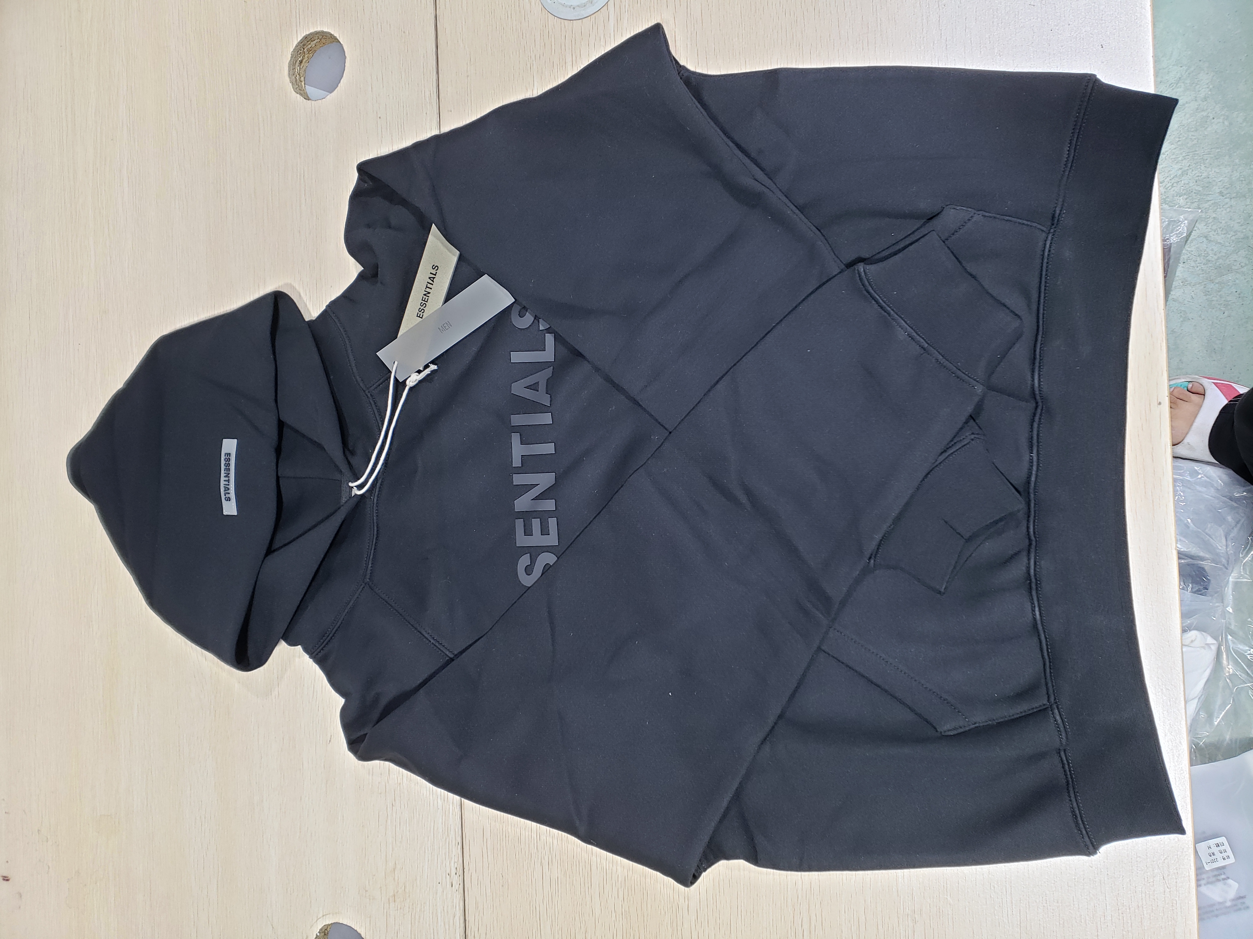 Bstsneaker-Essentials Pullover Hoodie Black