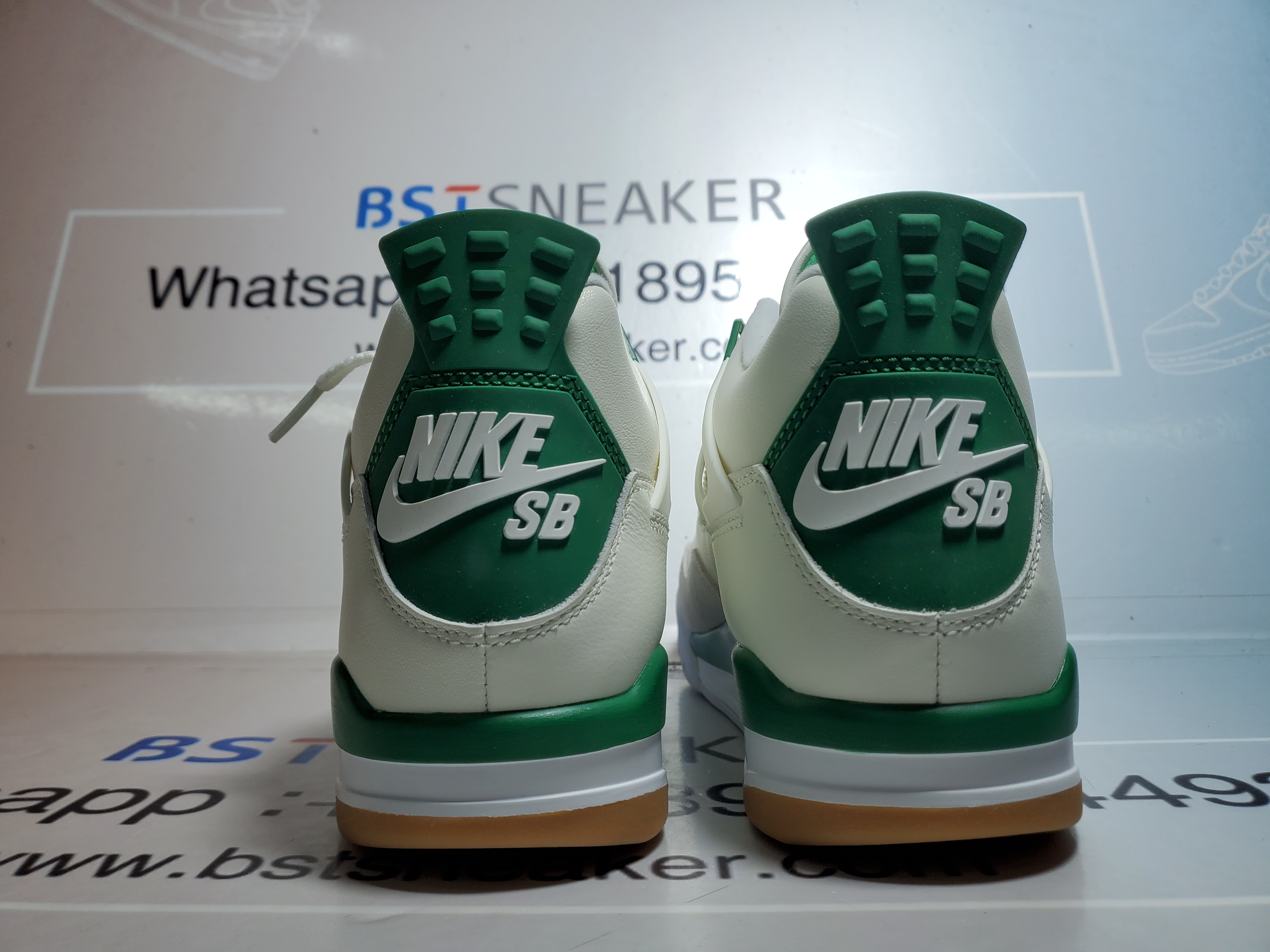 Bstsneaker-Jordan 4 Retro SB Pine Green DR5415-103