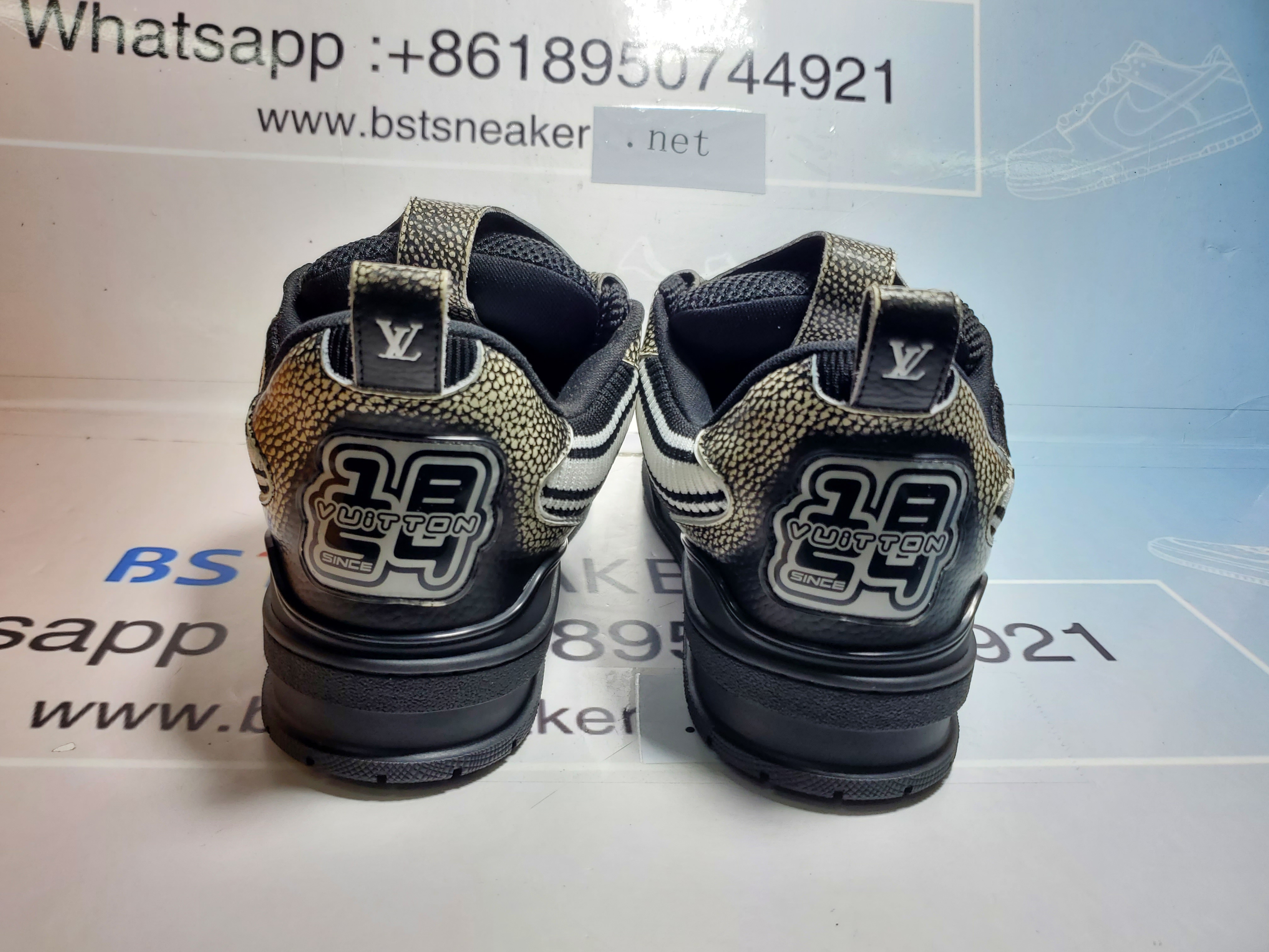 Bstsneaker-Louis Vuitton New Black Woolen Fabric