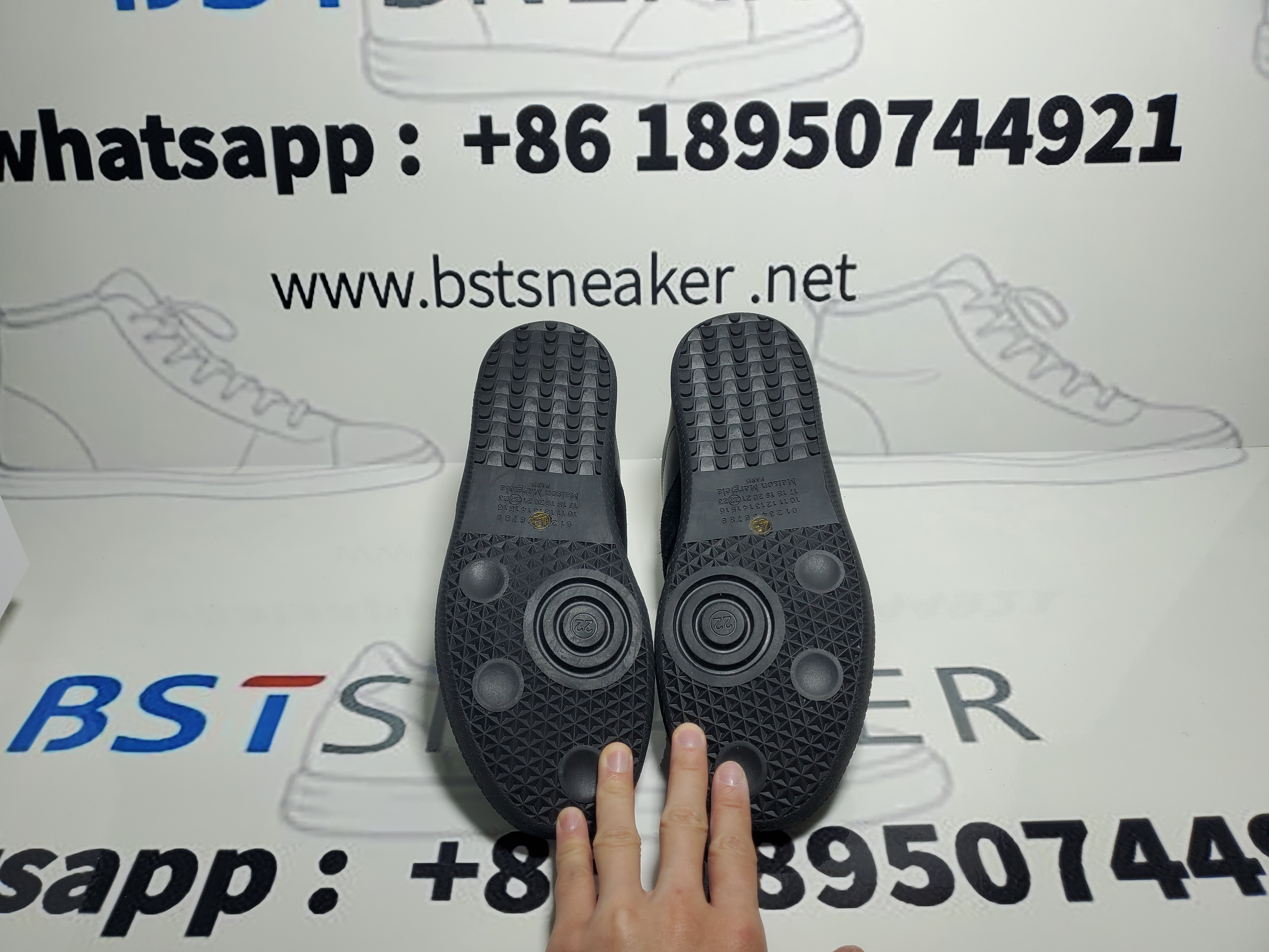 Bstsneaker-Maison Margiela Black Replica Leather Suede Low-Top Sneakers