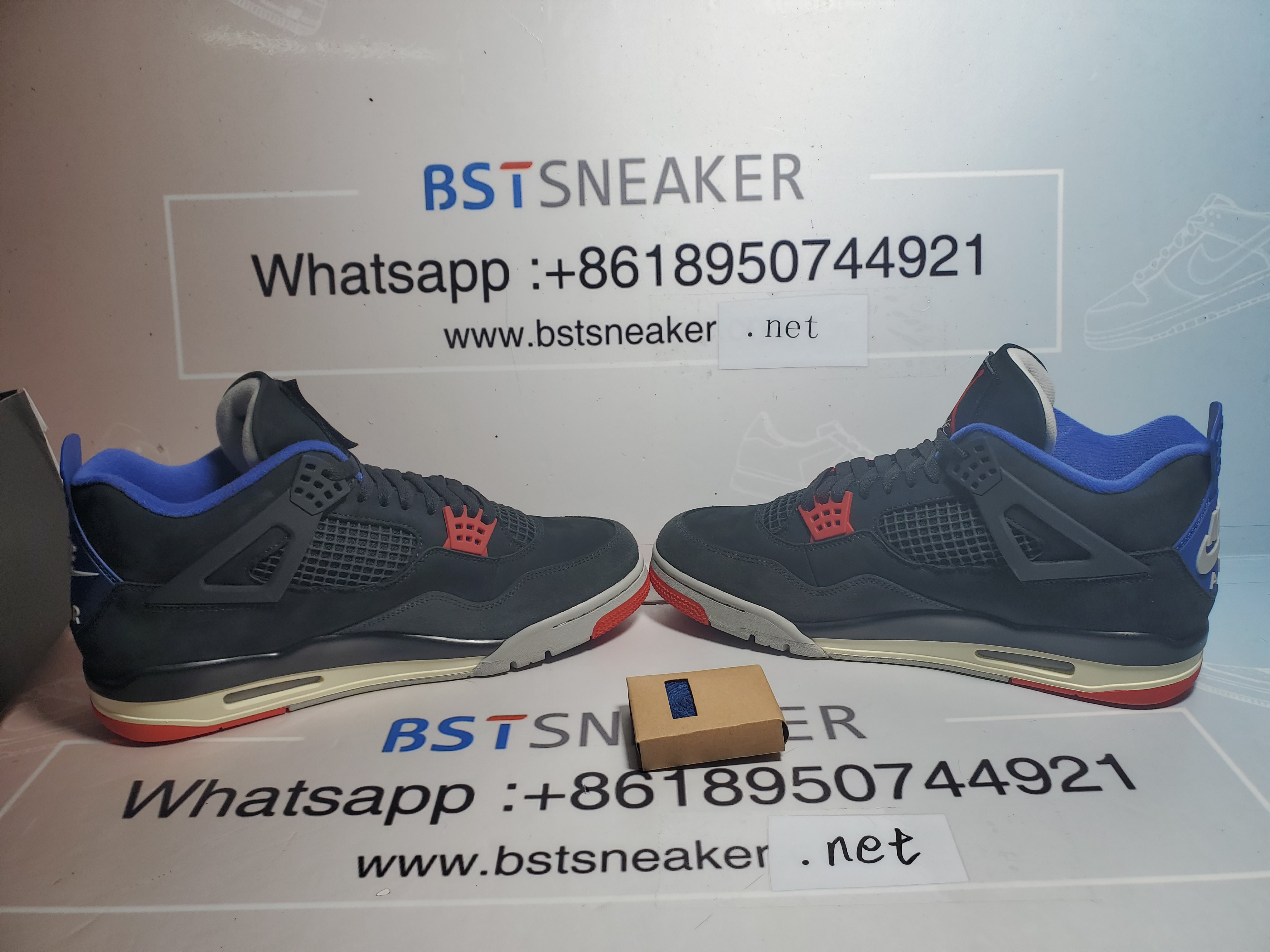 Bstsneaker- Air Jordan 4 Retro Rare Air  FV5029-003