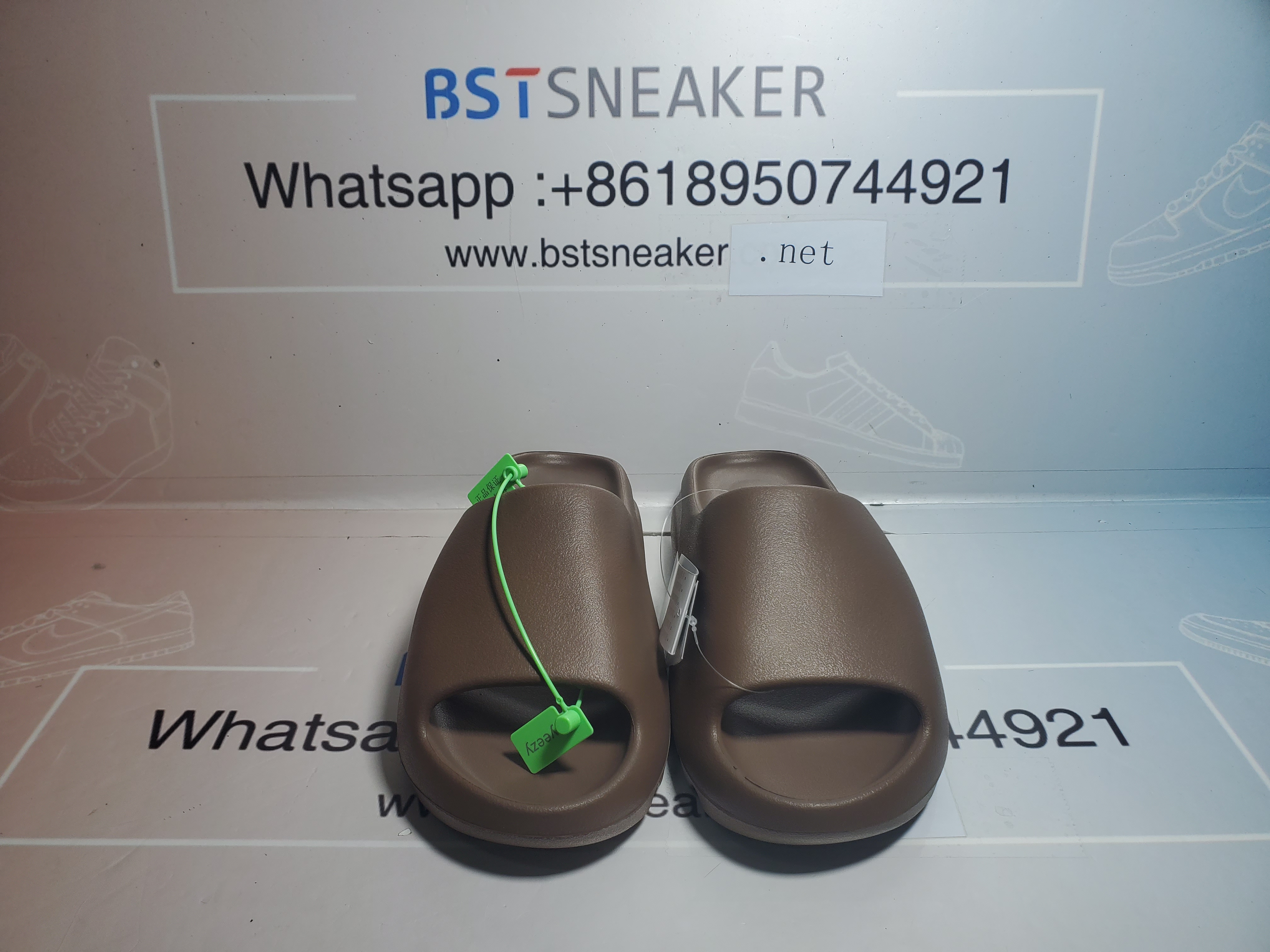 Bstsneaker-Adidas Yeezy Slide Flax FZ5896