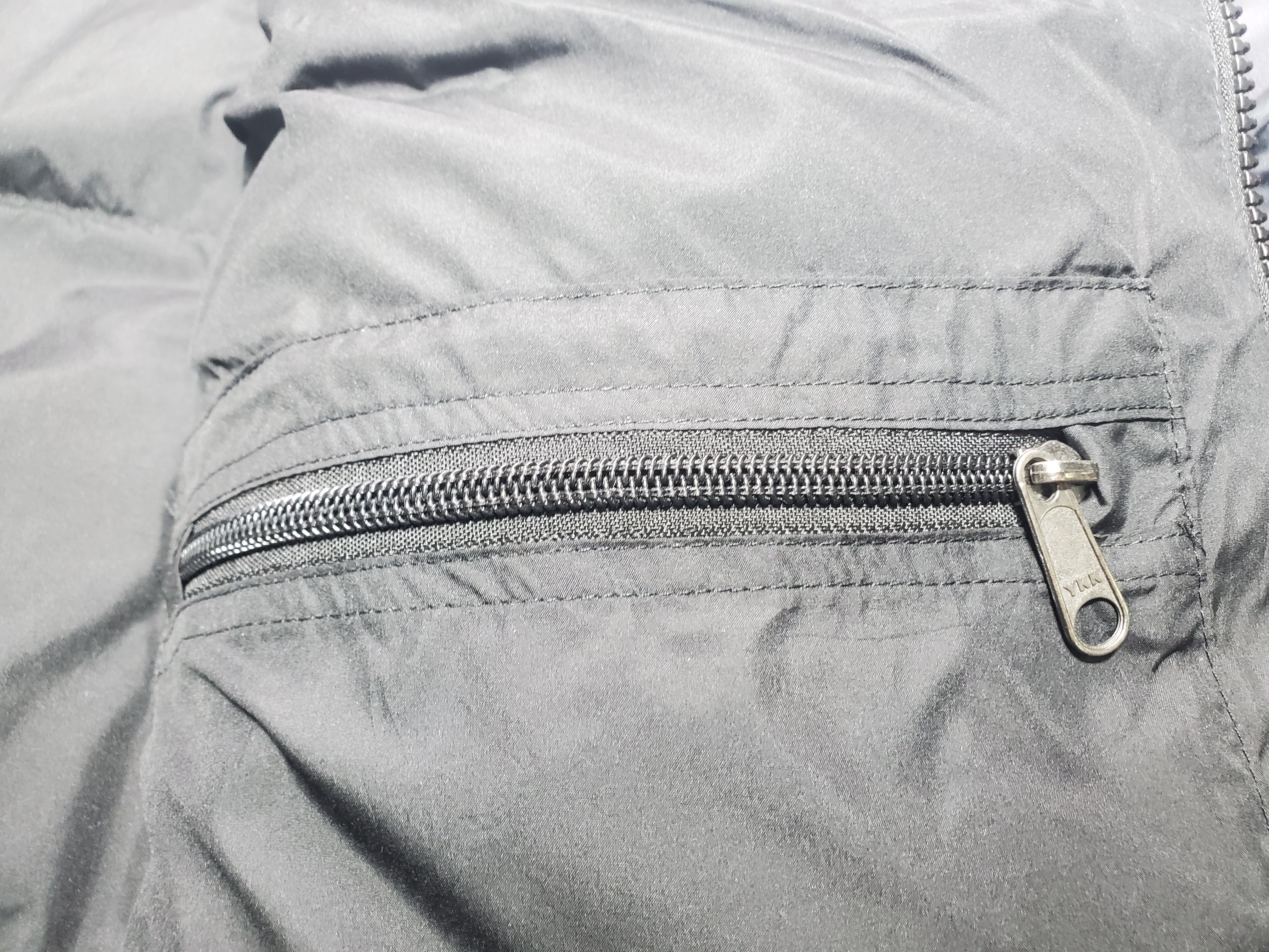 Bstsneaker-The North Face x Kaws Retro 1996 Nuptse Jacket