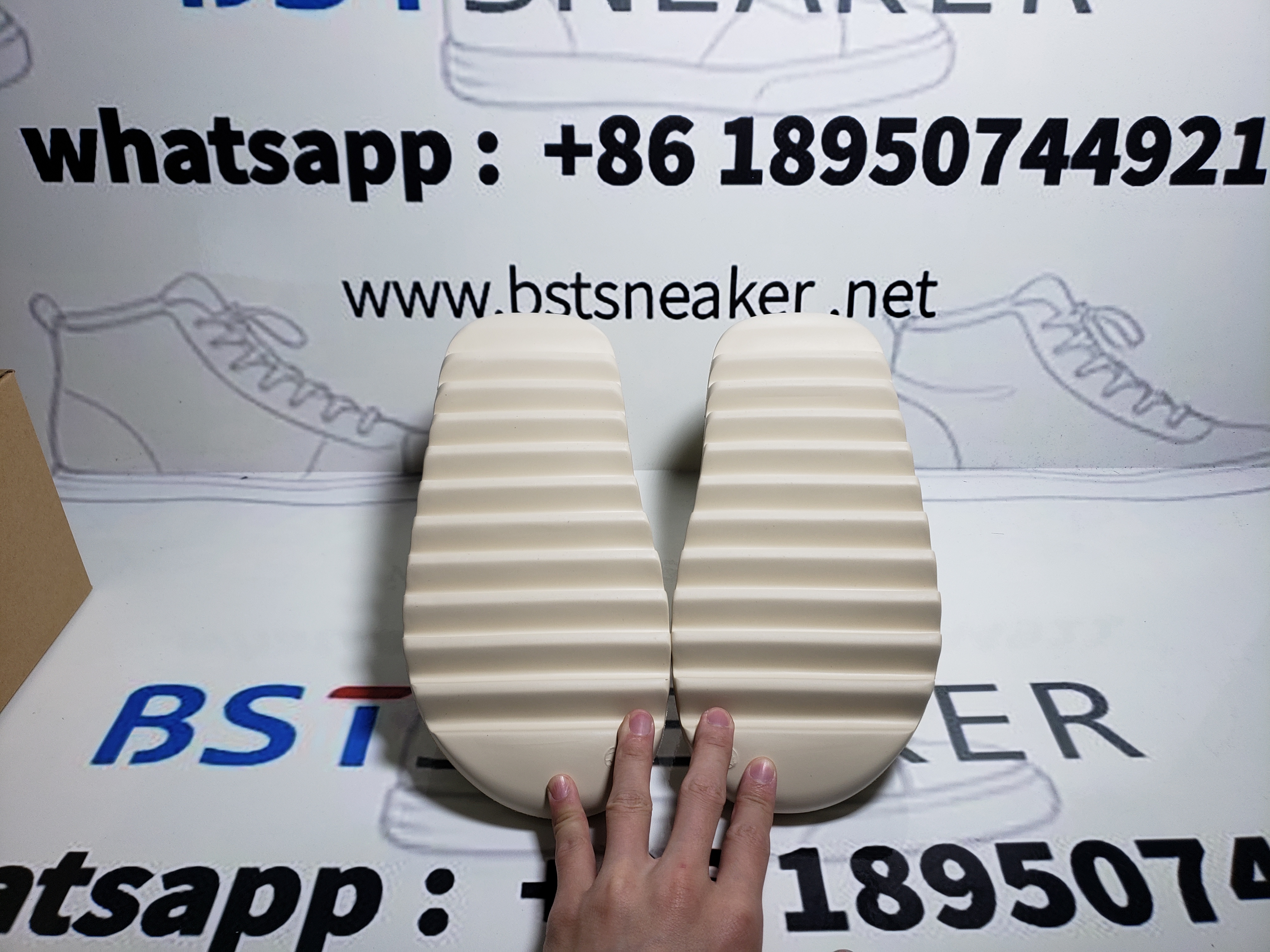 Bstsneaker-Adidas Yeezy Slide Bone FW6345