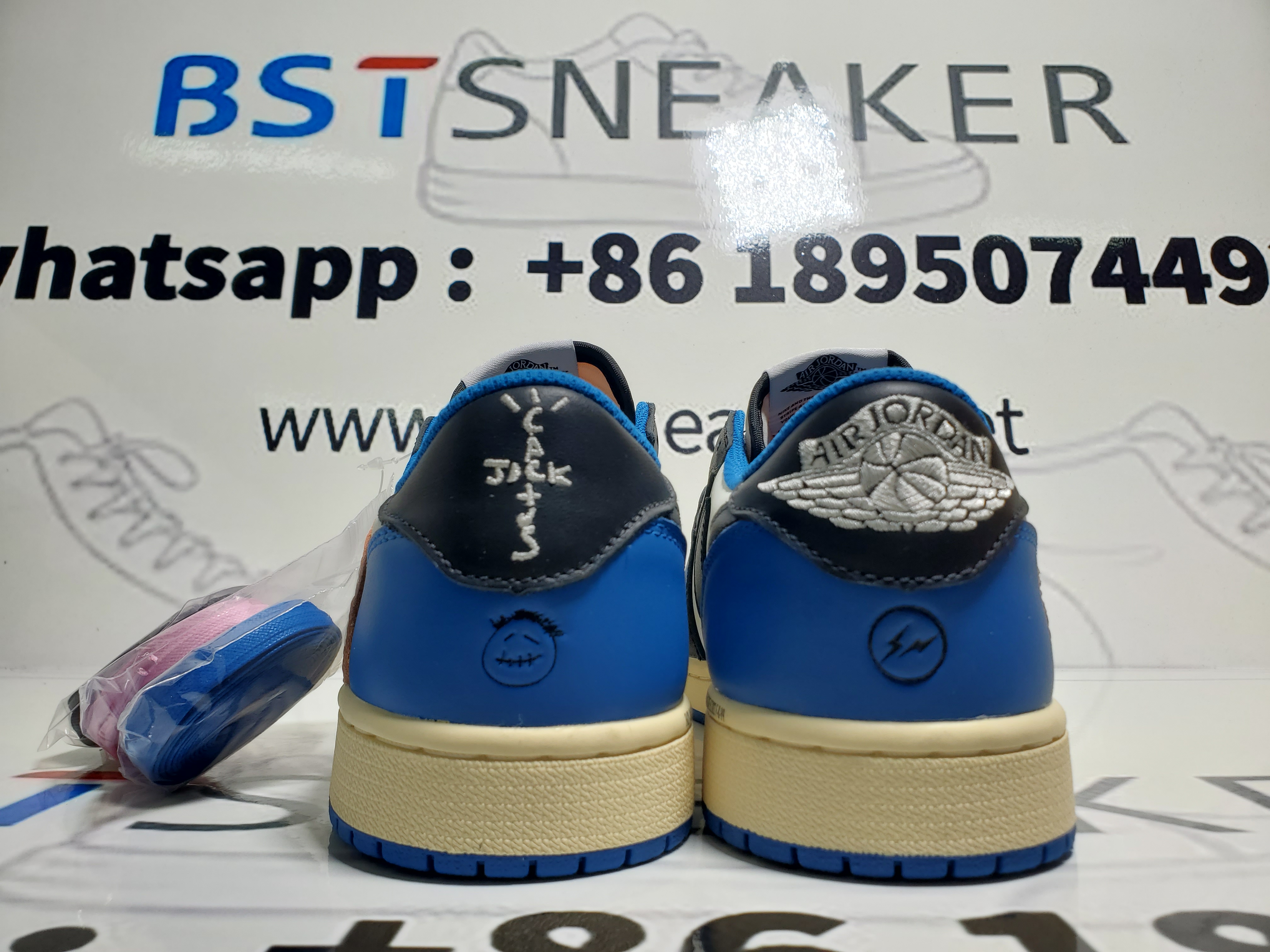 Bstsneaker- Air Jordan 1 x Fragment x Travis Scott DM7866-140 