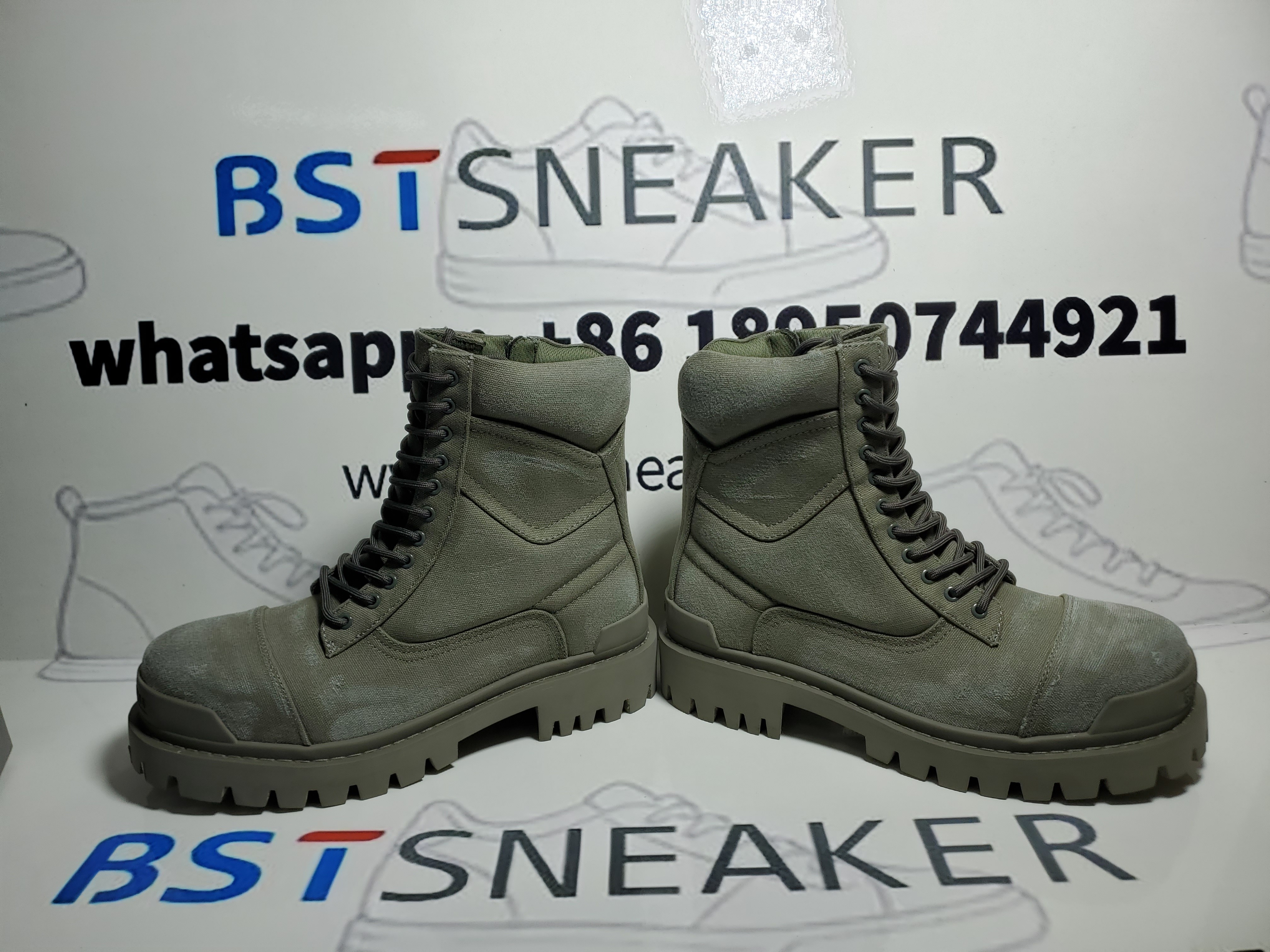 Bstsneaker-Balenciaga Strike 2MM Lace-up Boots in Military Green