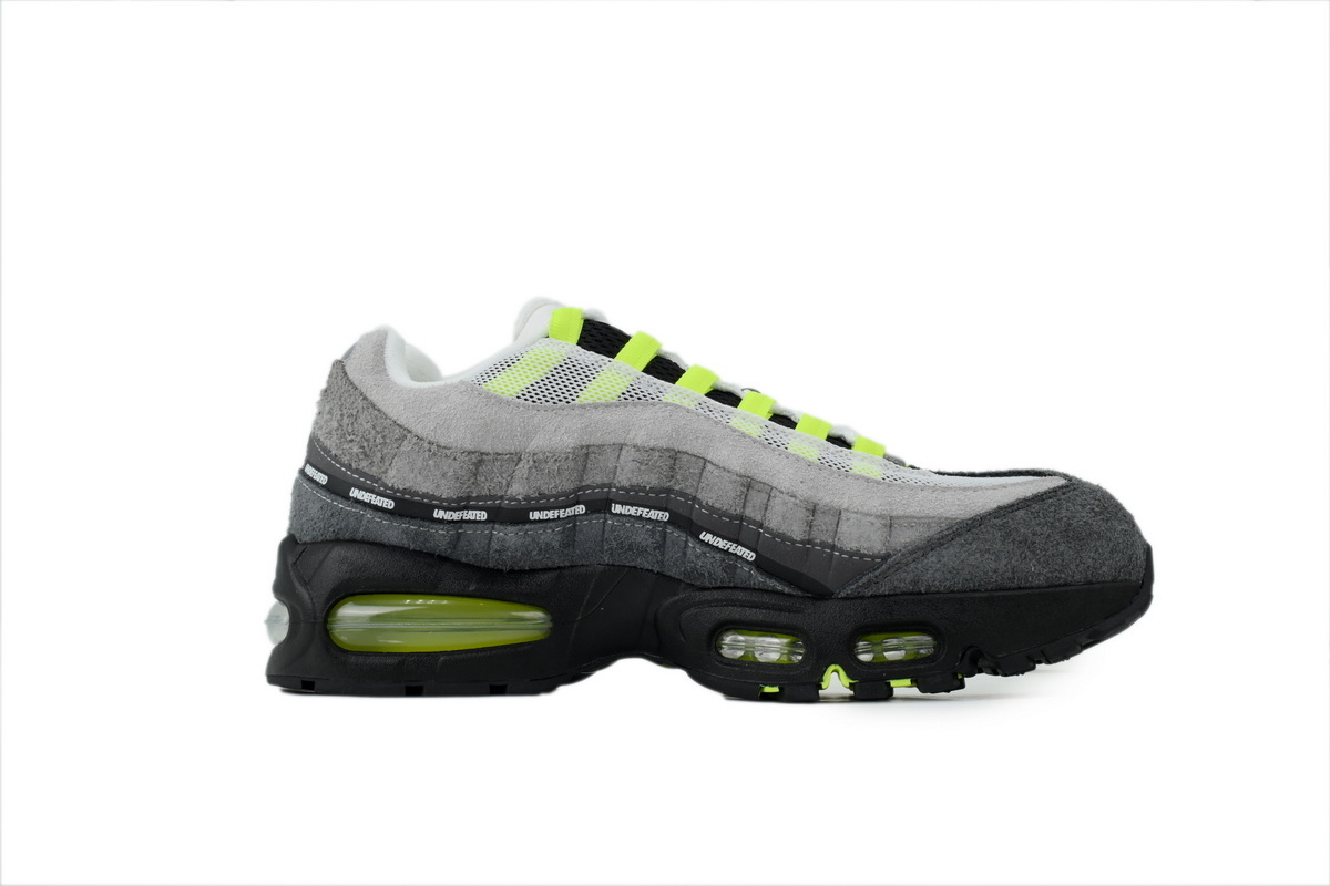 Bstsneaker- Undefeated x Nike Air Max 95 'Geo Exclusive - NYC Neon' IB4523-004 